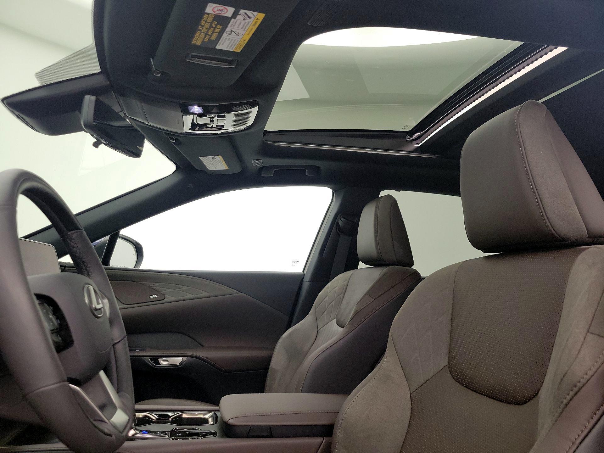 Thumbnail: 2025 Lexus RX - 19