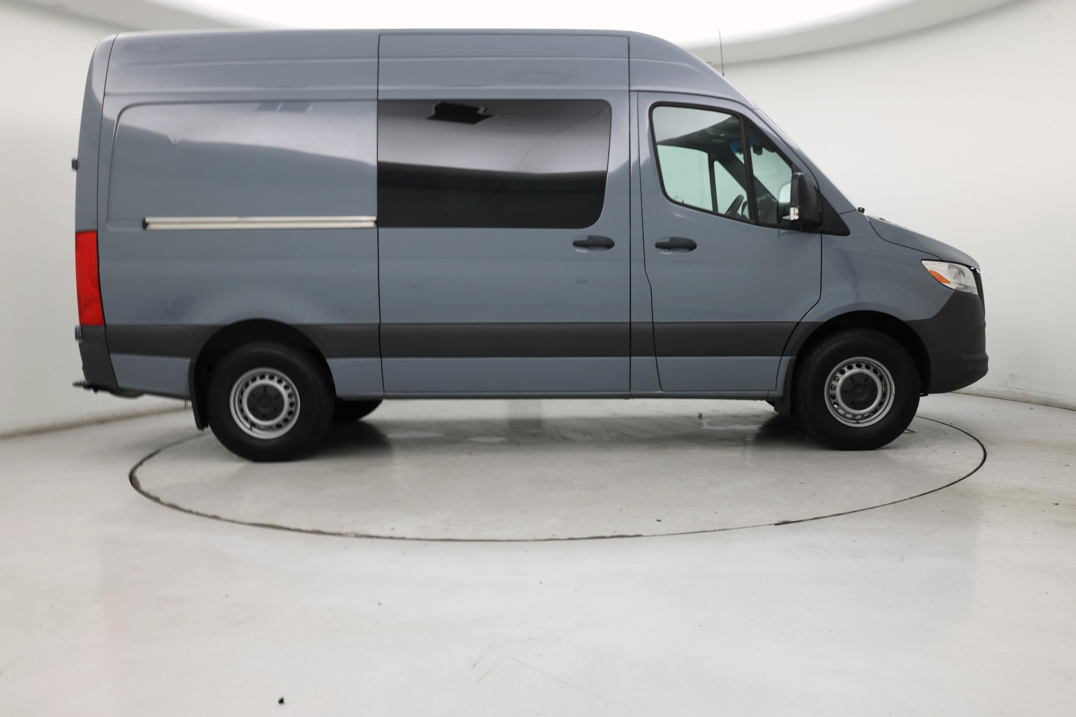 Thumbnail: 2023 Mercedes-Benz Sprinter - 7
