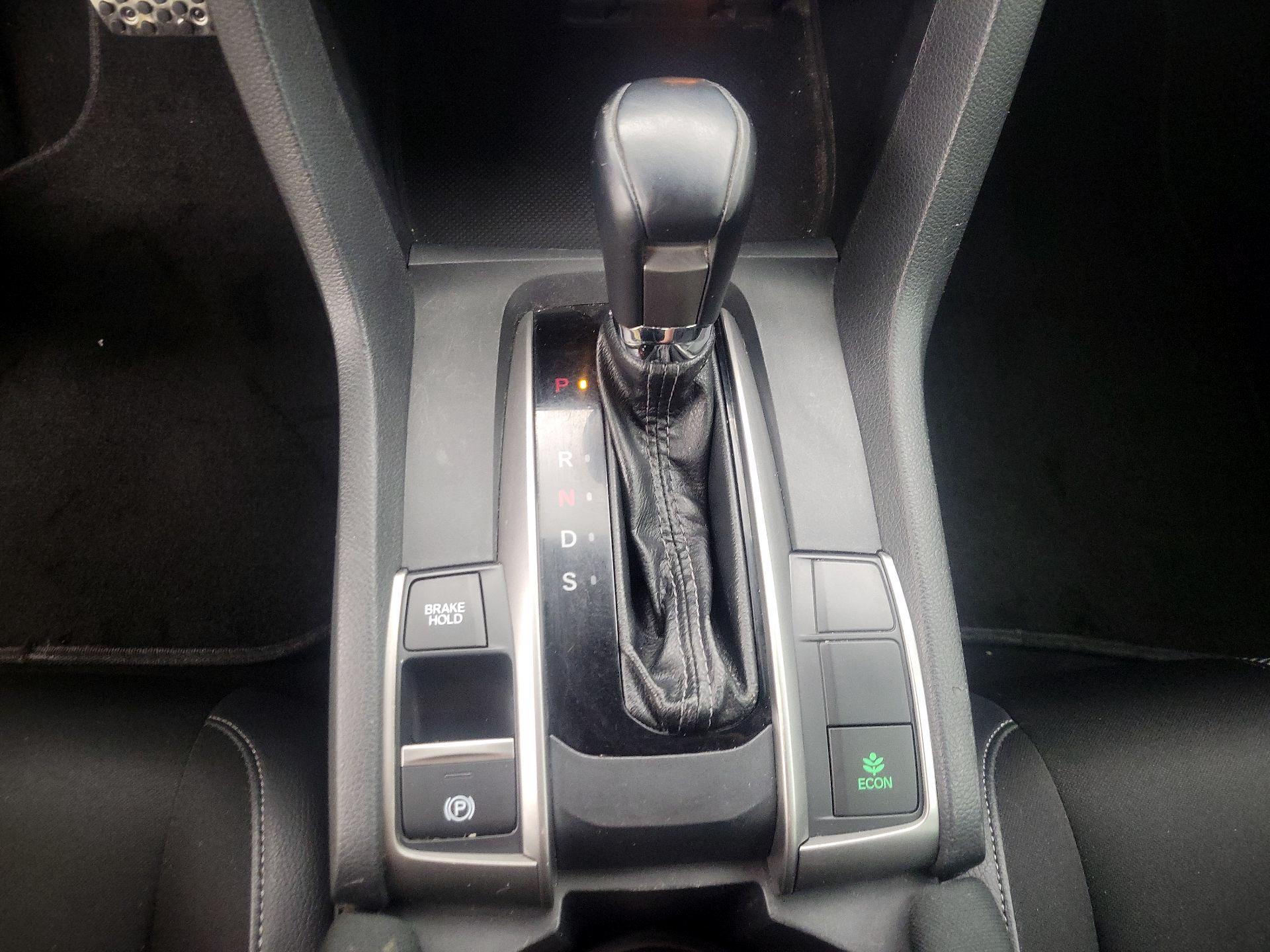 Thumbnail: 2020 Honda Civic - 17