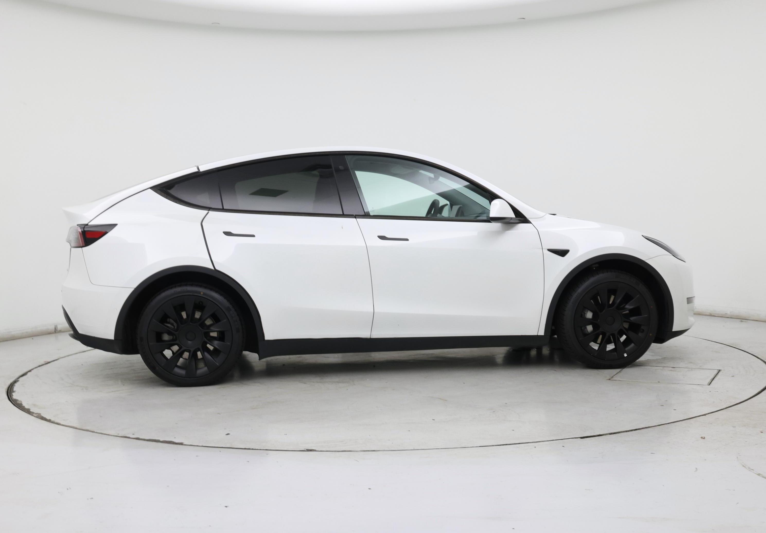 Thumbnail: 2020 Tesla Model Y - 7