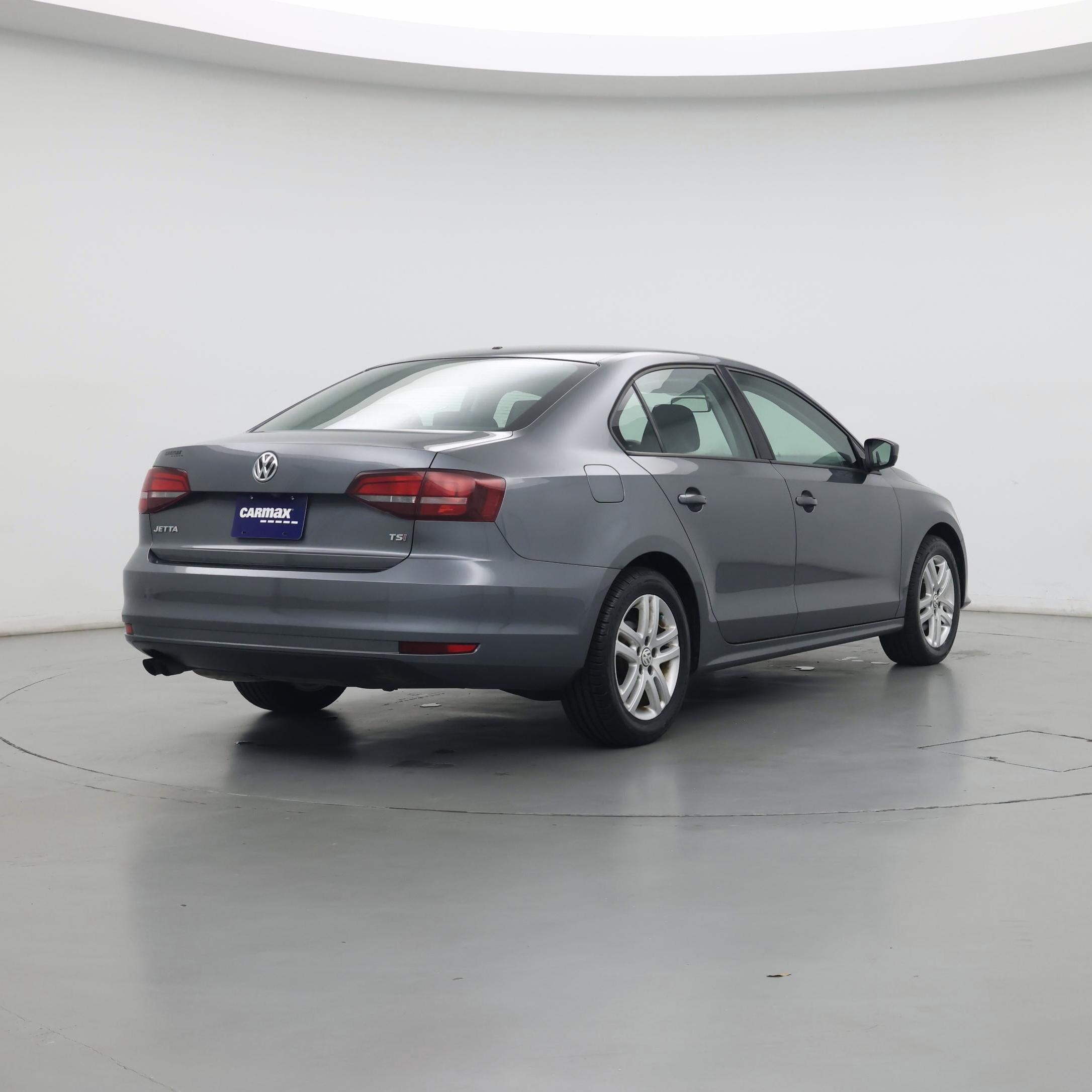 Thumbnail: 2018 Volkswagen Jetta - 2