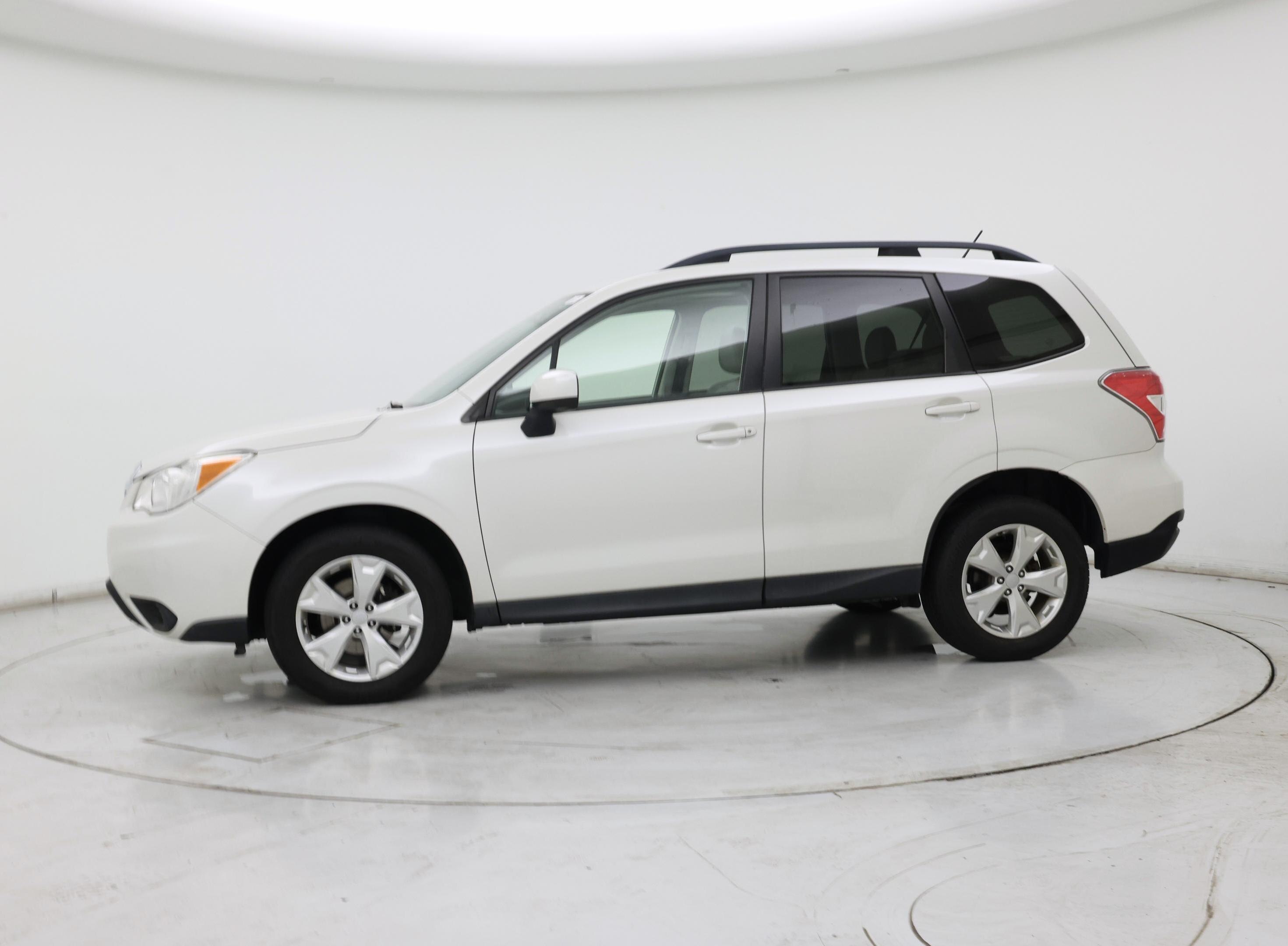 Thumbnail: 2015 Subaru Forester - 3