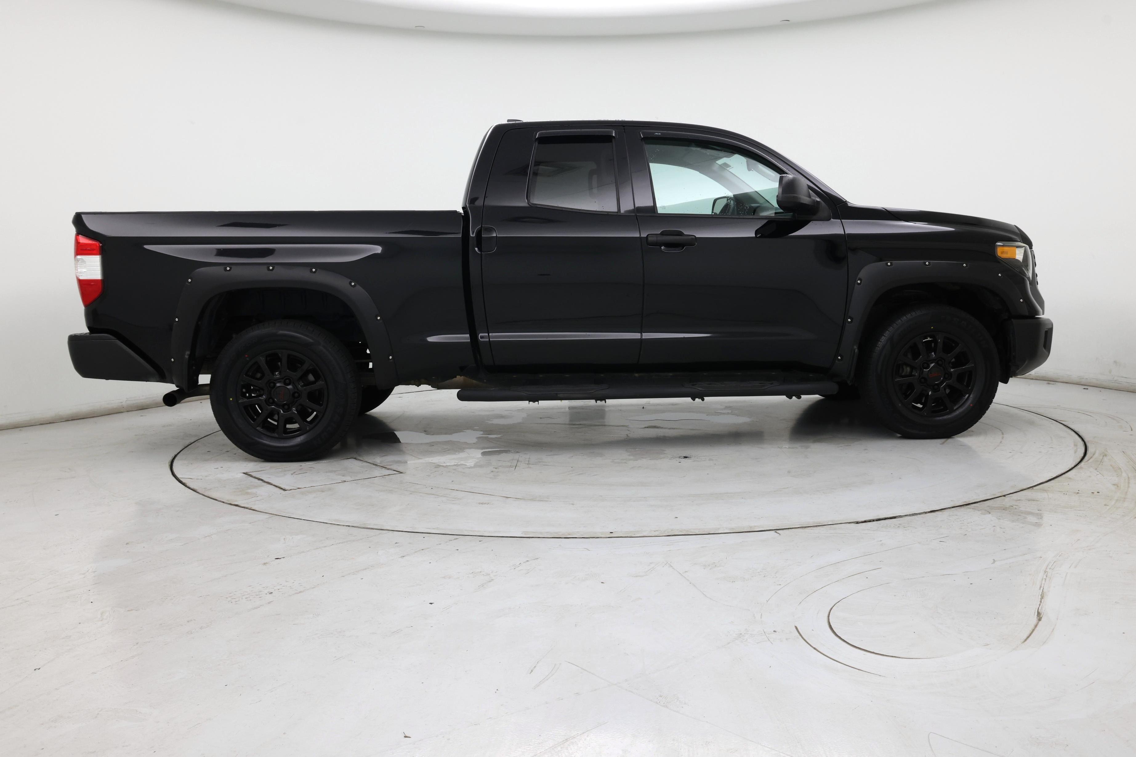 Thumbnail: 2021 Toyota Tundra - 7