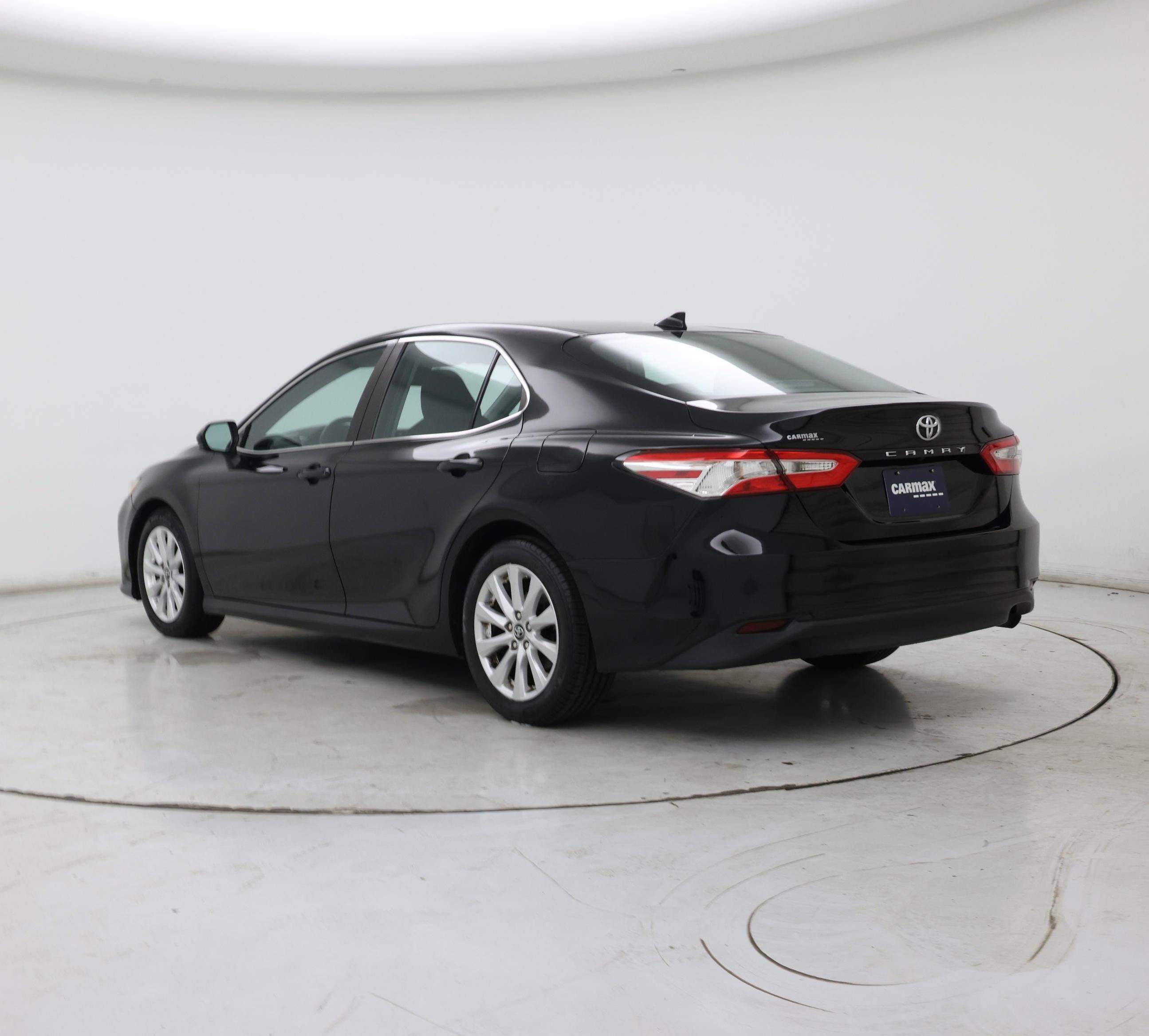 Thumbnail: 2019 Toyota Camry - 2