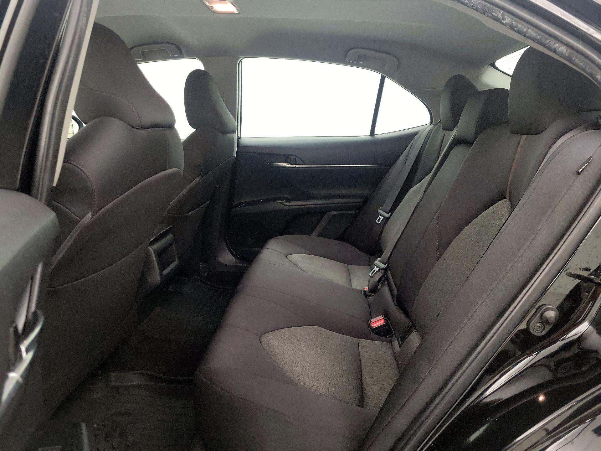 Thumbnail: 2019 Toyota Camry - 19