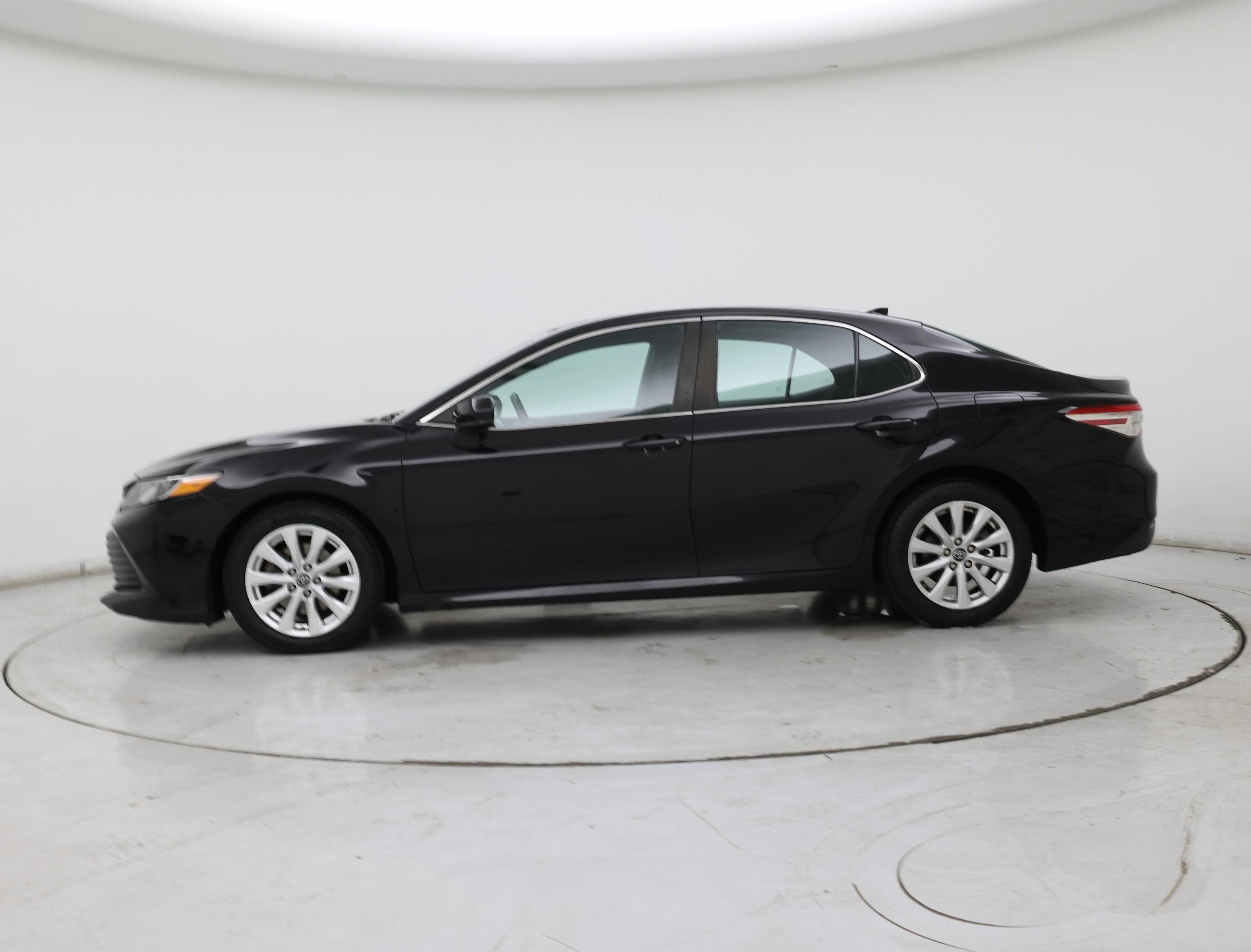 Thumbnail: 2019 Toyota Camry - 3
