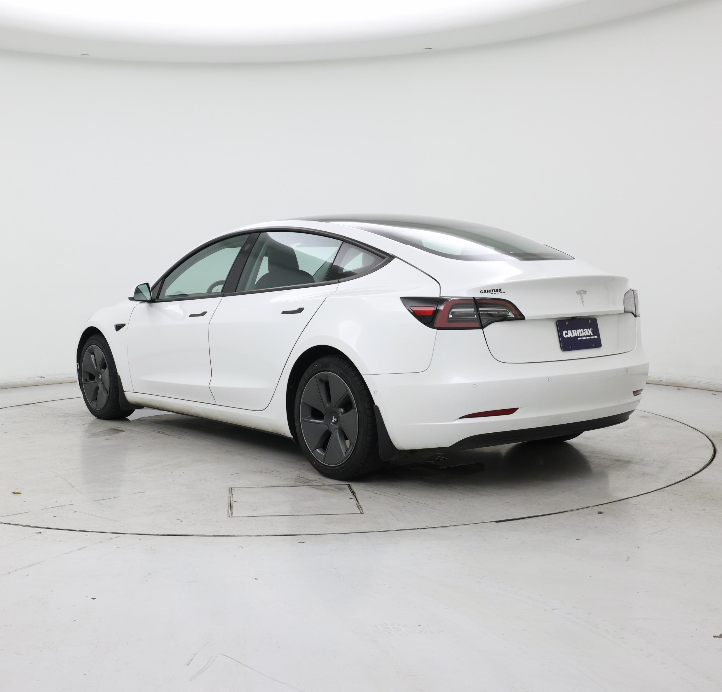 Thumbnail: 2021 Tesla Model 3 - 2