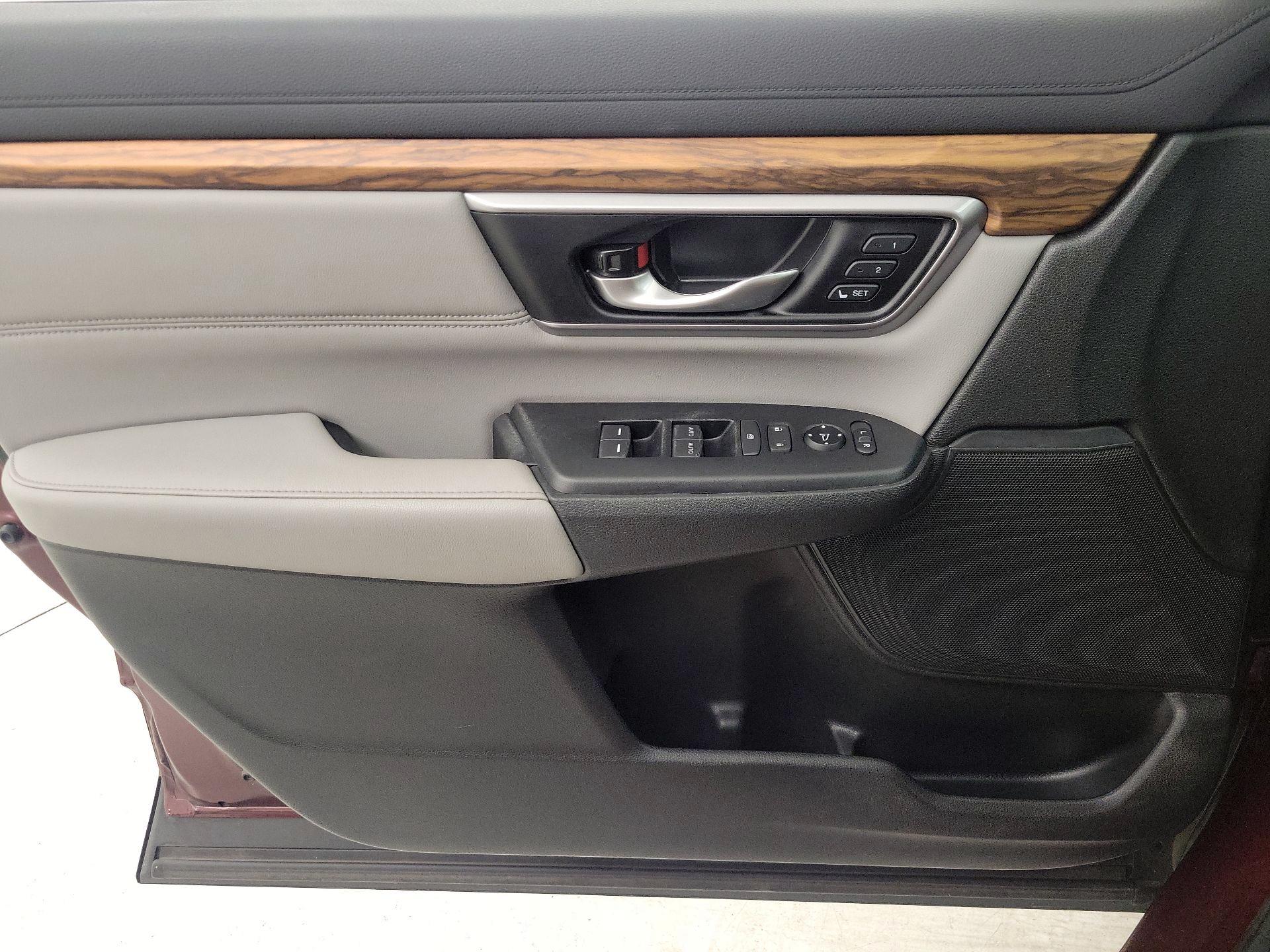 Thumbnail: 2018 Honda CR-V - 12