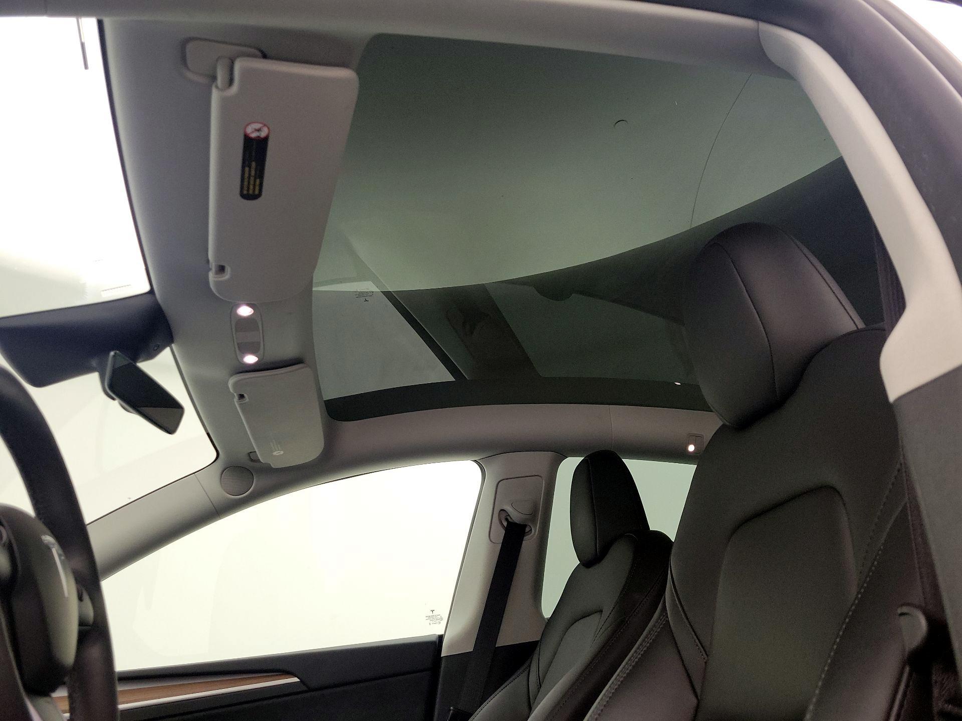 Thumbnail: 2023 Tesla Model Y - 18