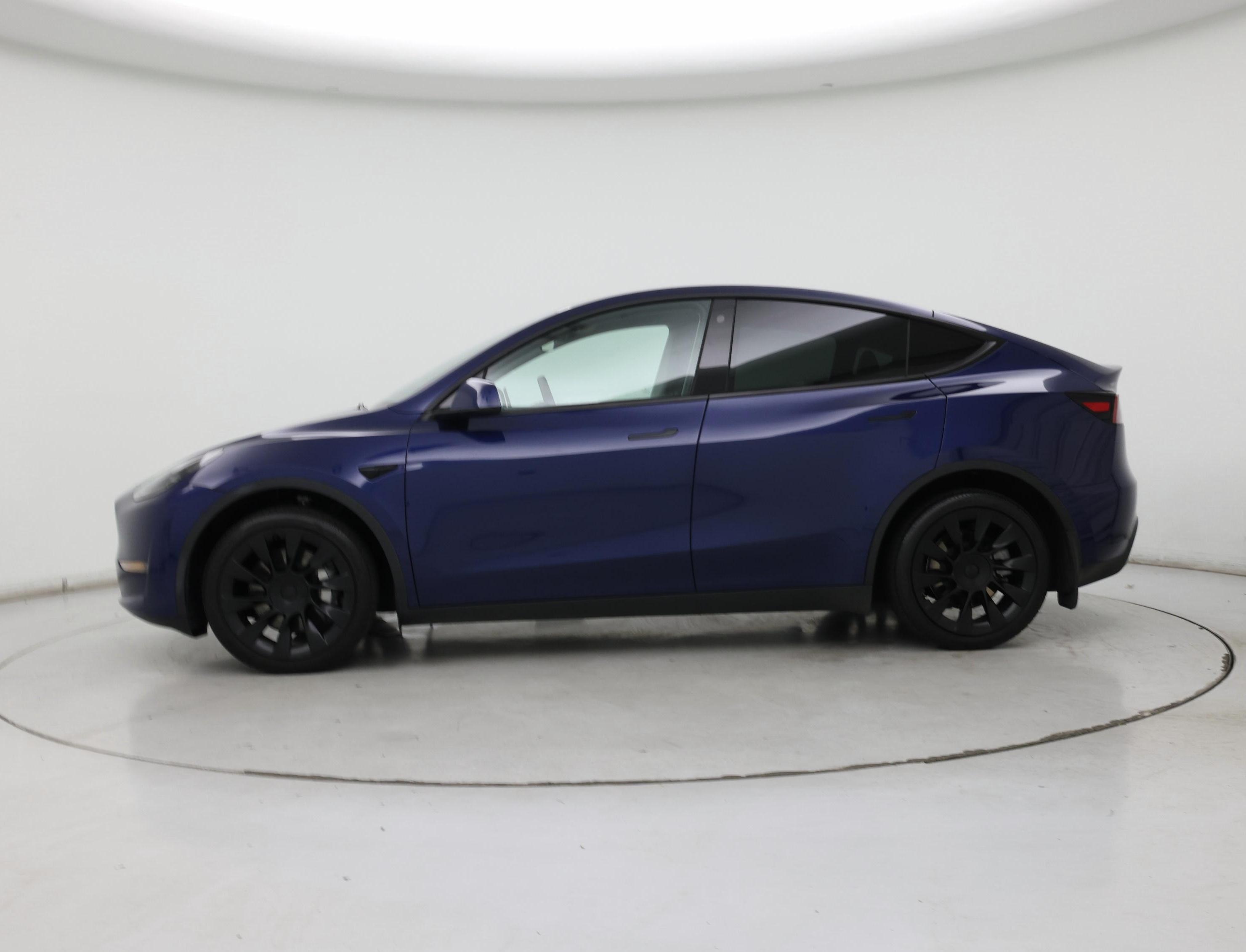 Thumbnail: 2023 Tesla Model Y - 3