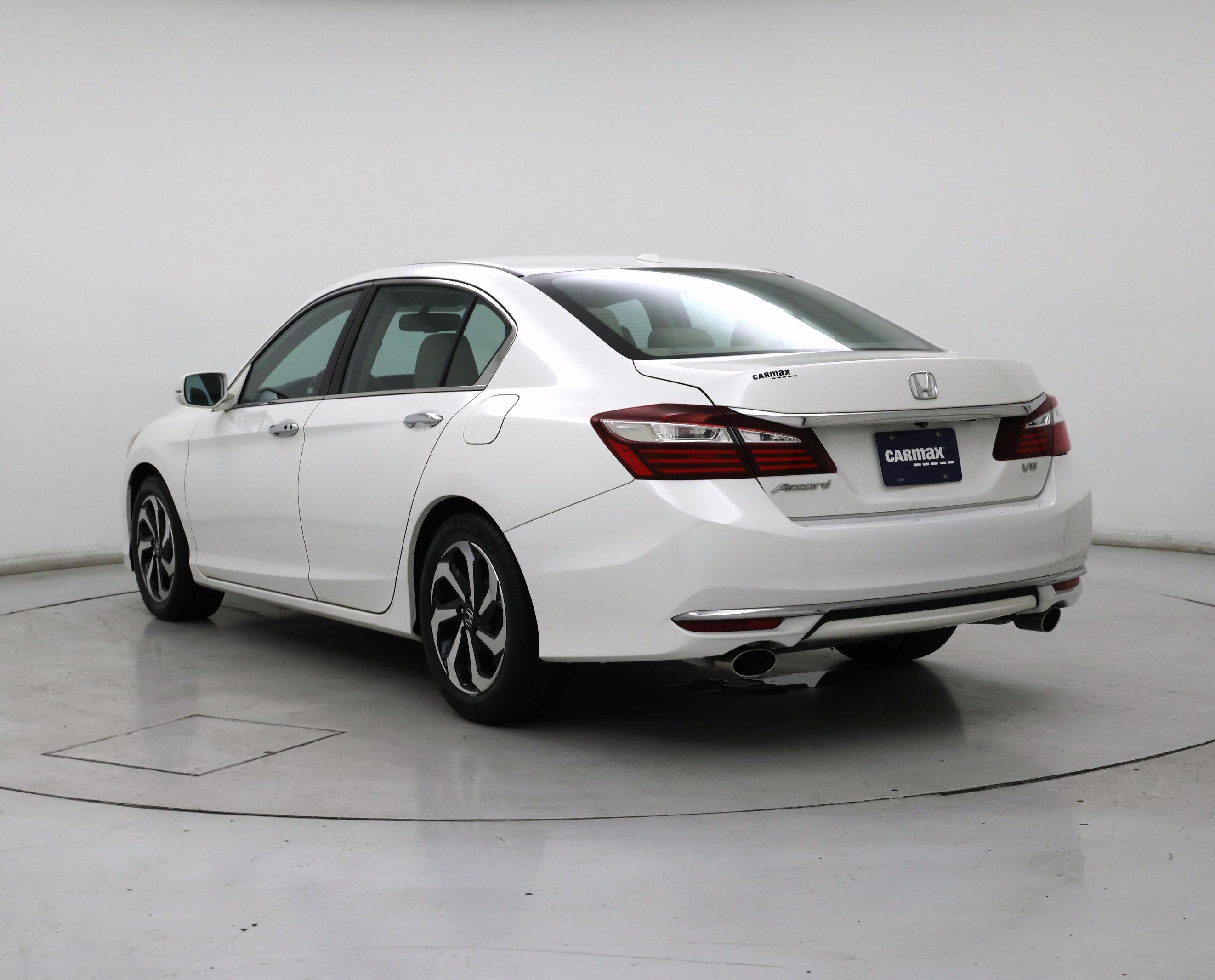 Thumbnail: 2016 Honda Accord - 2