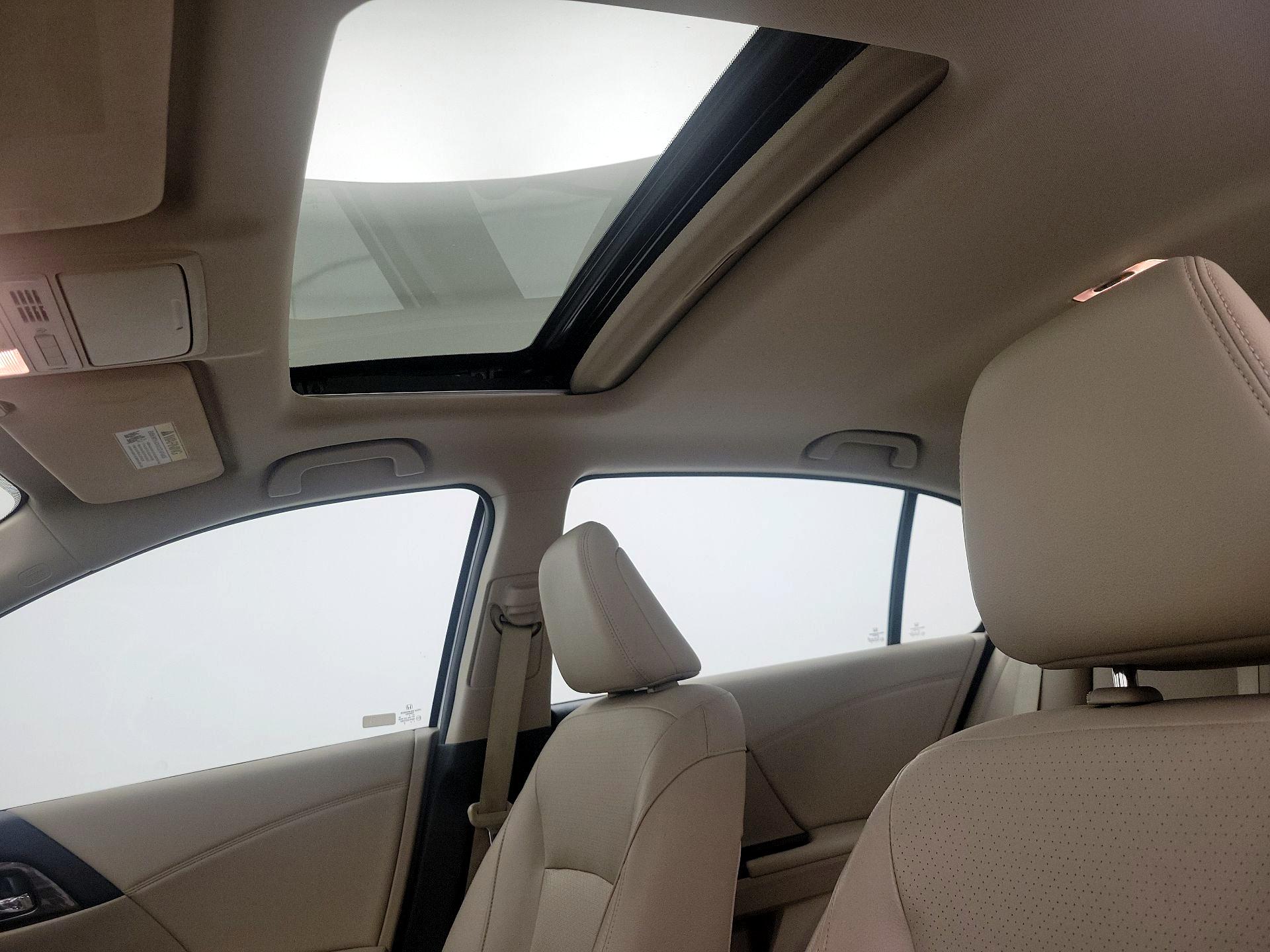 Thumbnail: 2016 Honda Accord - 19