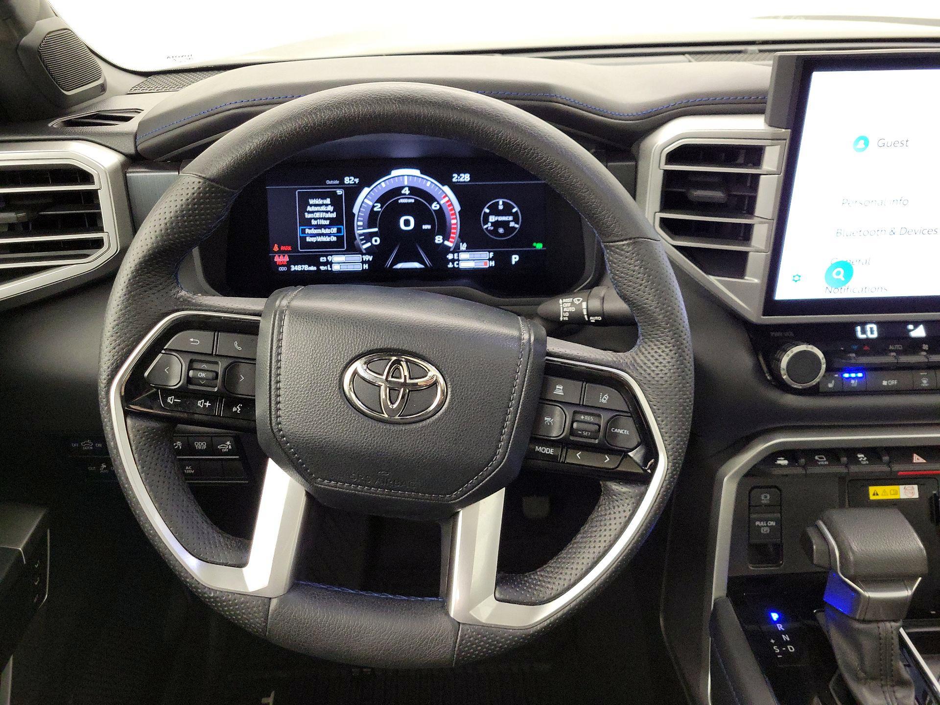 Thumbnail: 2022 Toyota Tundra - 10