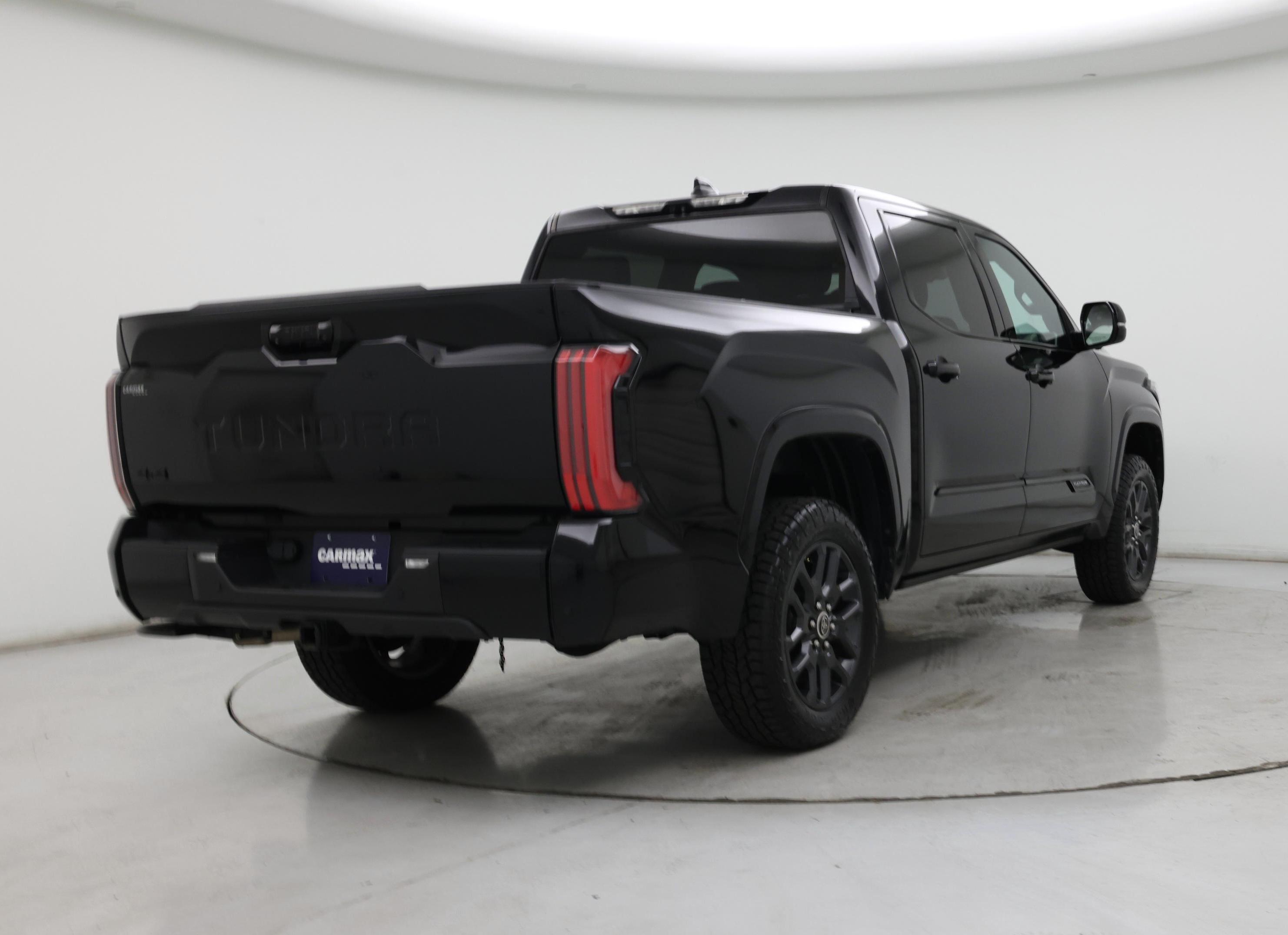 Thumbnail: 2022 Toyota Tundra - 8