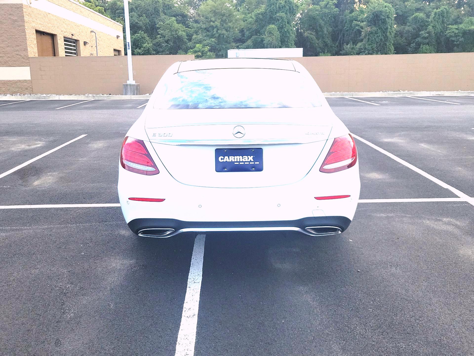 Thumbnail: 2018 Mercedes-Benz E-Class - 6