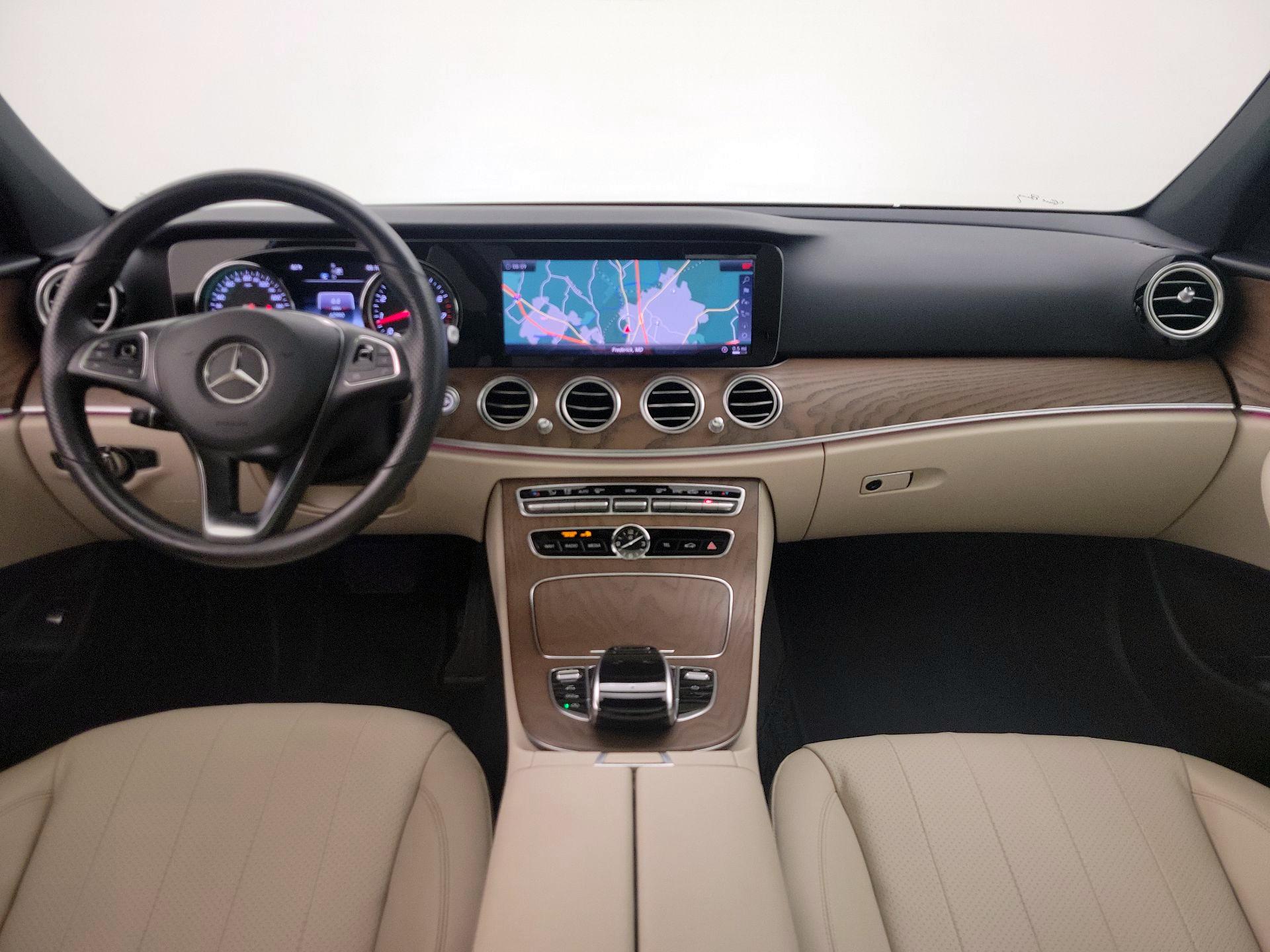 Thumbnail: 2018 Mercedes-Benz E-Class - 8