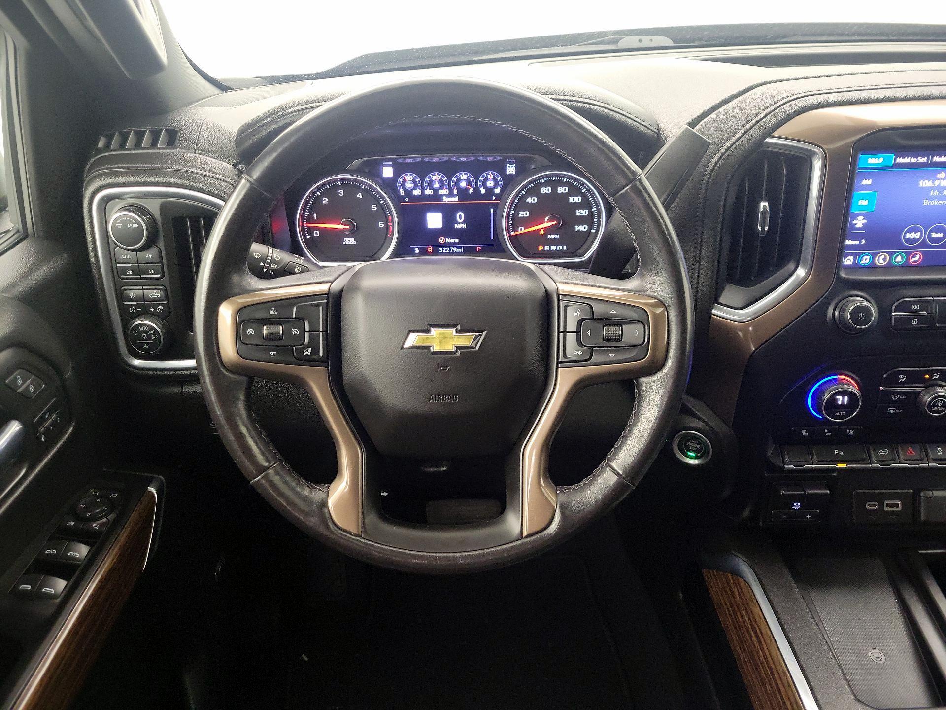 Thumbnail: 2021 Chevrolet Silverado 1500 - 10