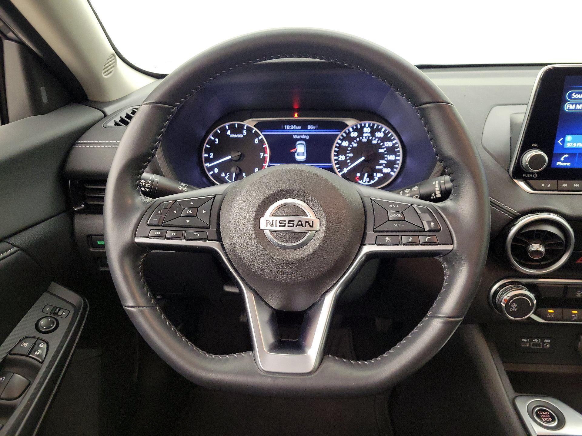 Thumbnail: 2022 Nissan Sentra - 10