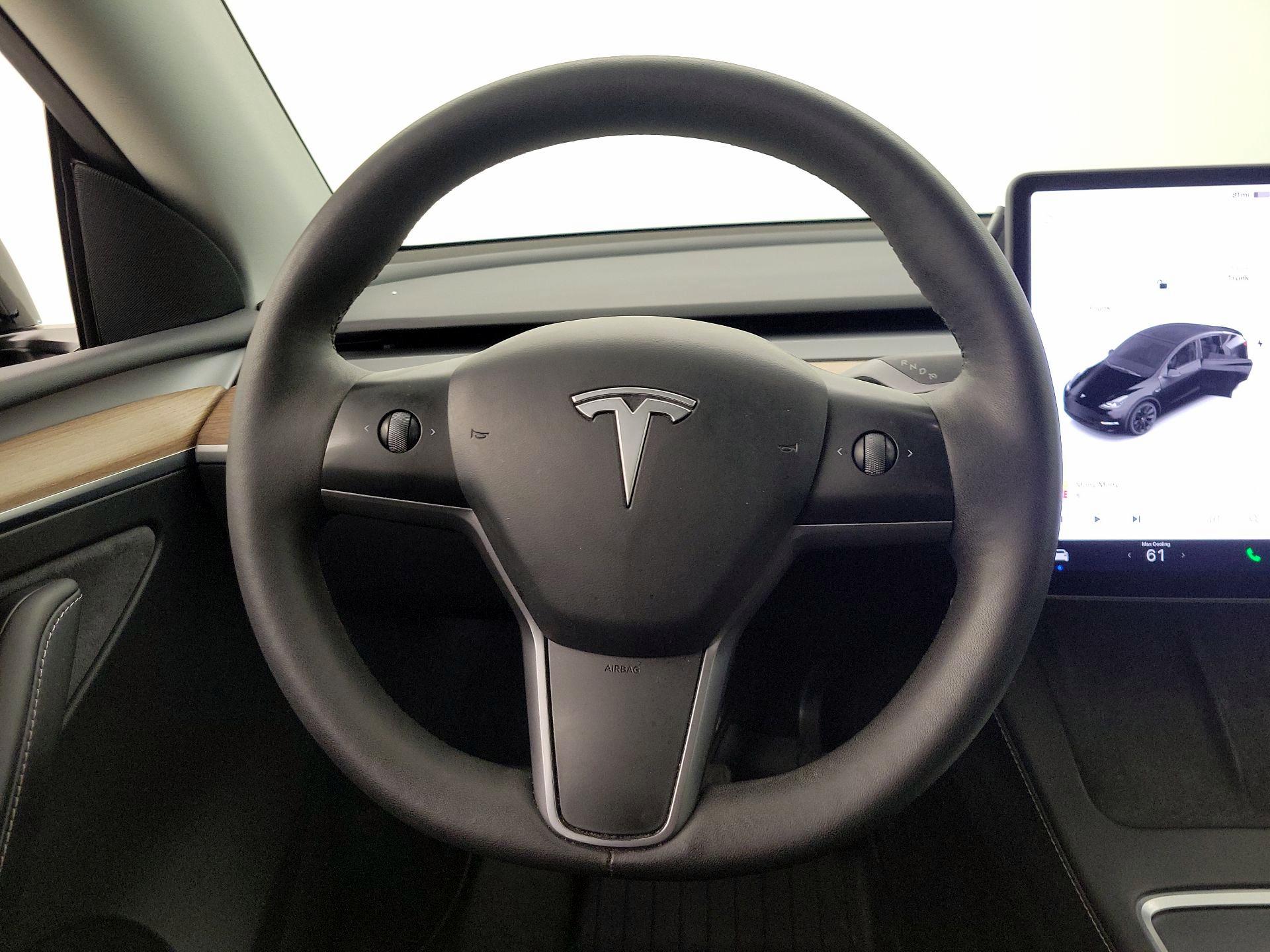 Thumbnail: 2024 Tesla Model Y - 10
