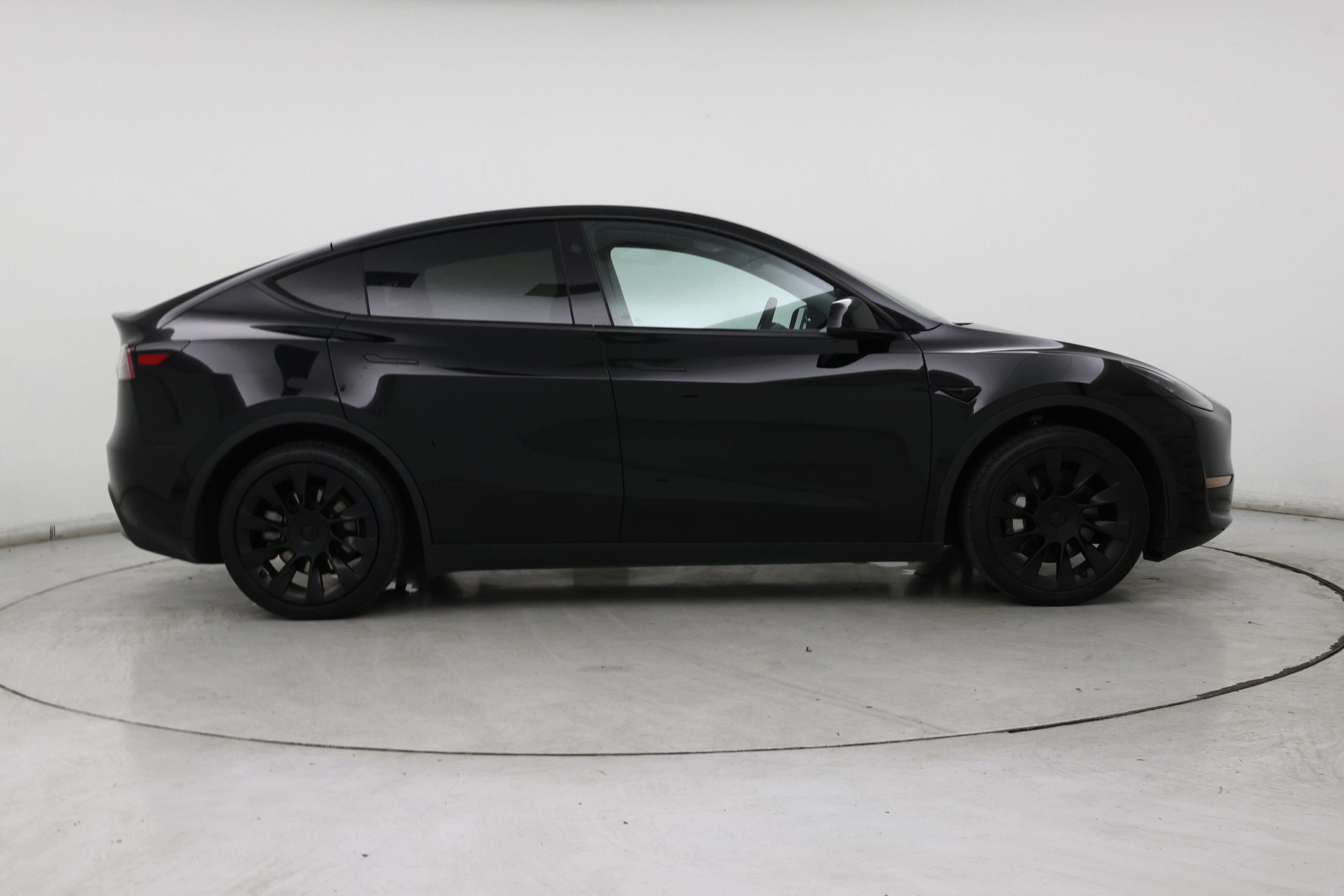 Thumbnail: 2024 Tesla Model Y - 7