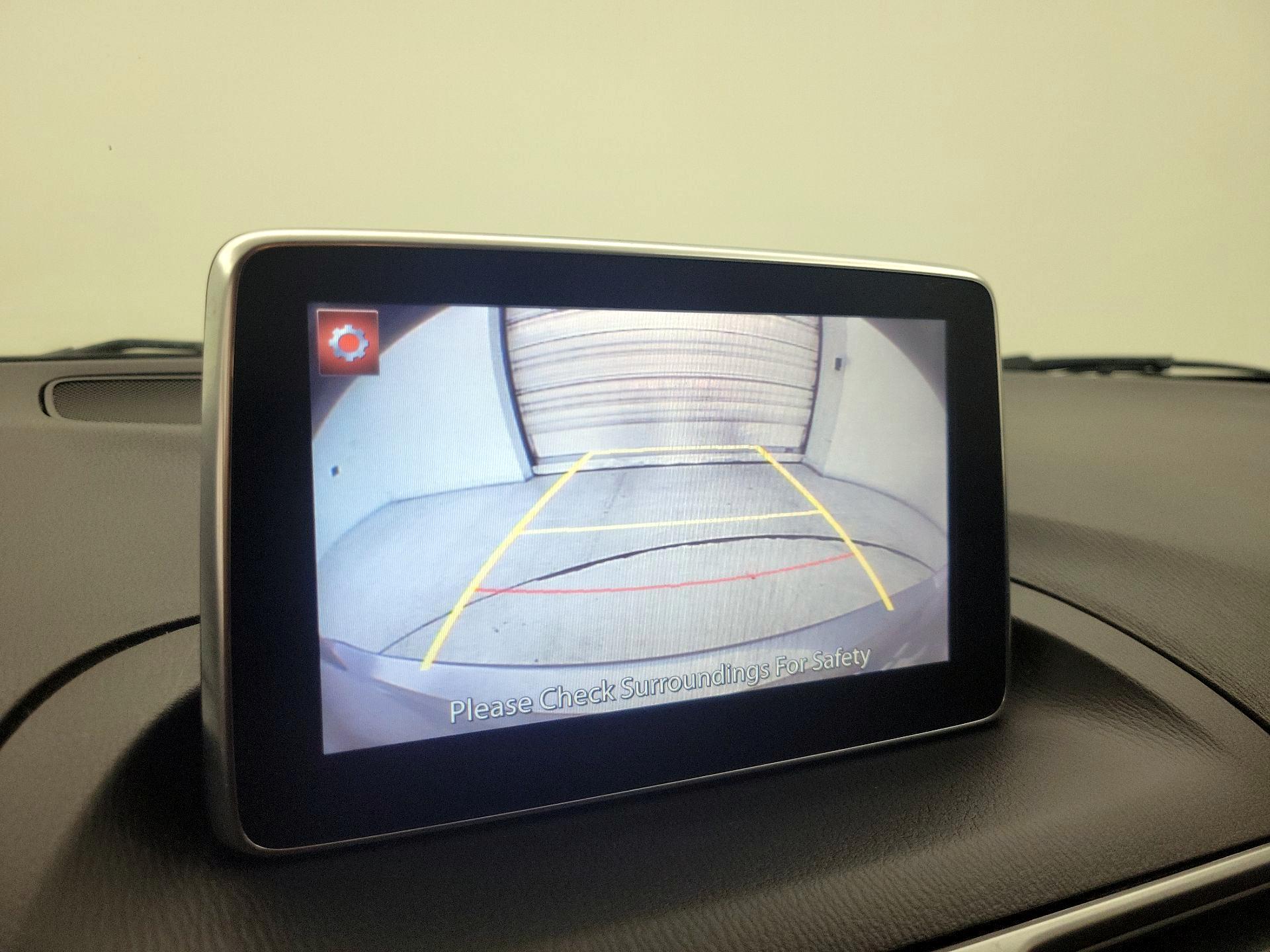 Thumbnail: 2016 Mazda Mazda3 - 15