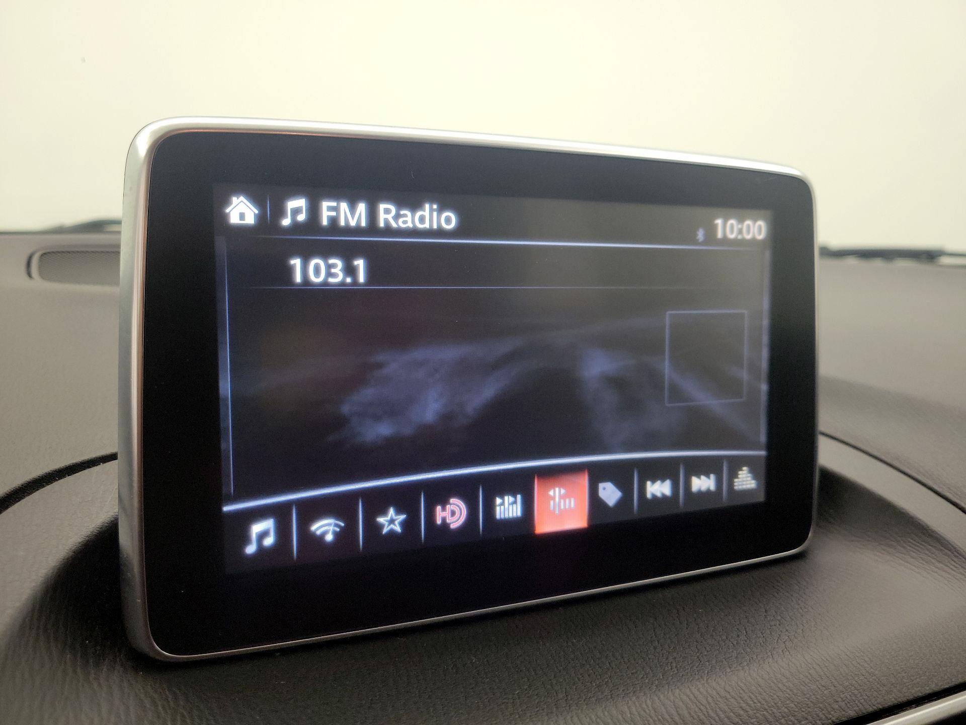 Thumbnail: 2016 Mazda Mazda3 - 16