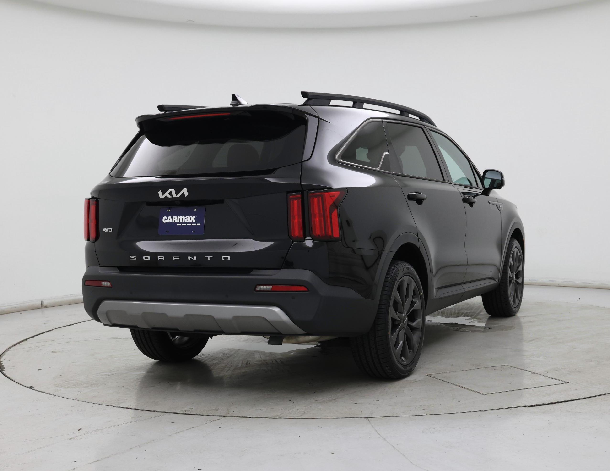 Thumbnail: 2022 Kia Sorento - 8