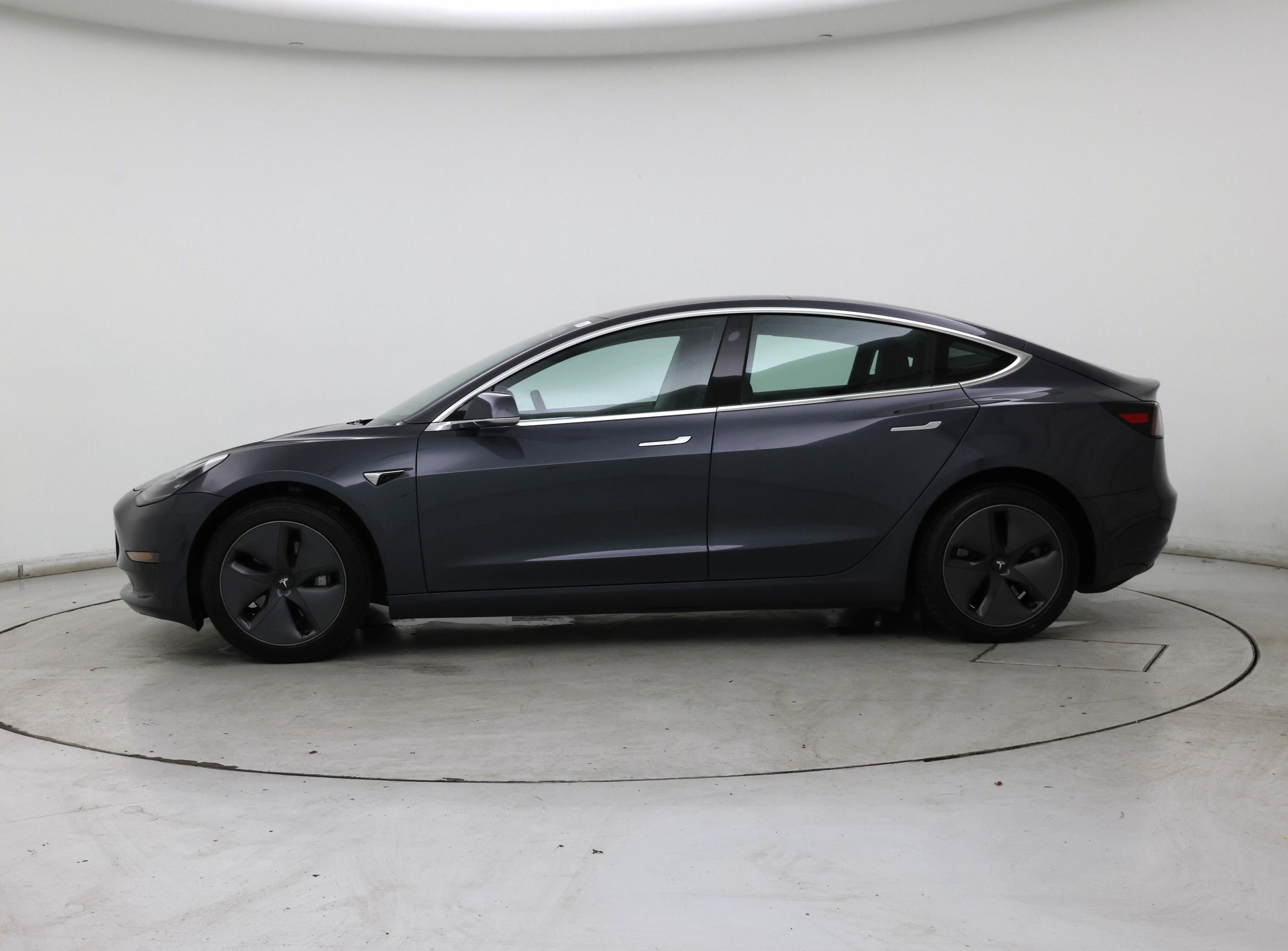 Thumbnail: 2019 Tesla Model 3 - 3