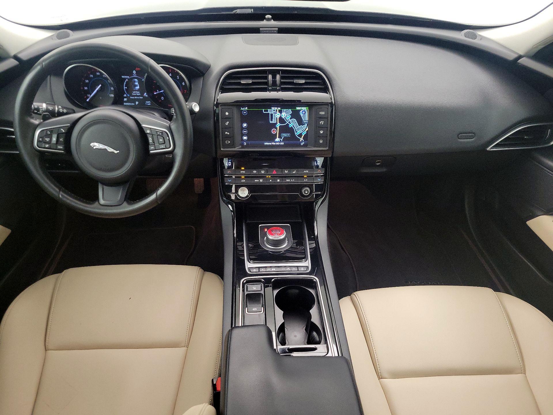 Thumbnail: 2018 Jaguar XE - 9