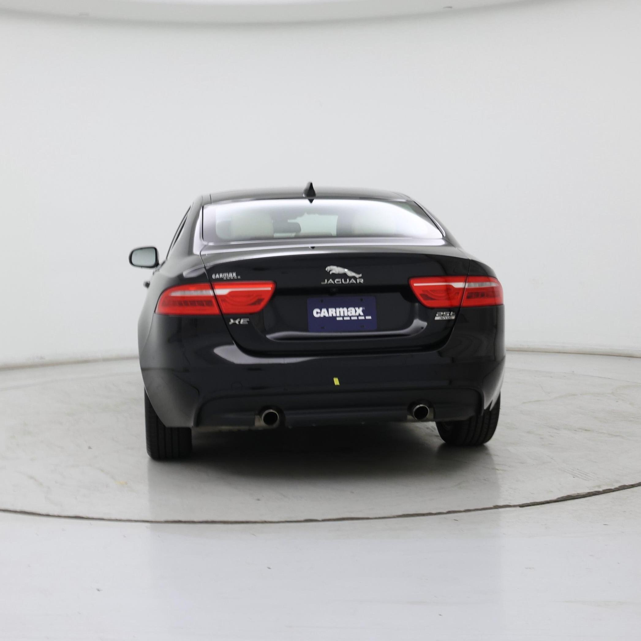 Thumbnail: 2018 Jaguar XE - 6
