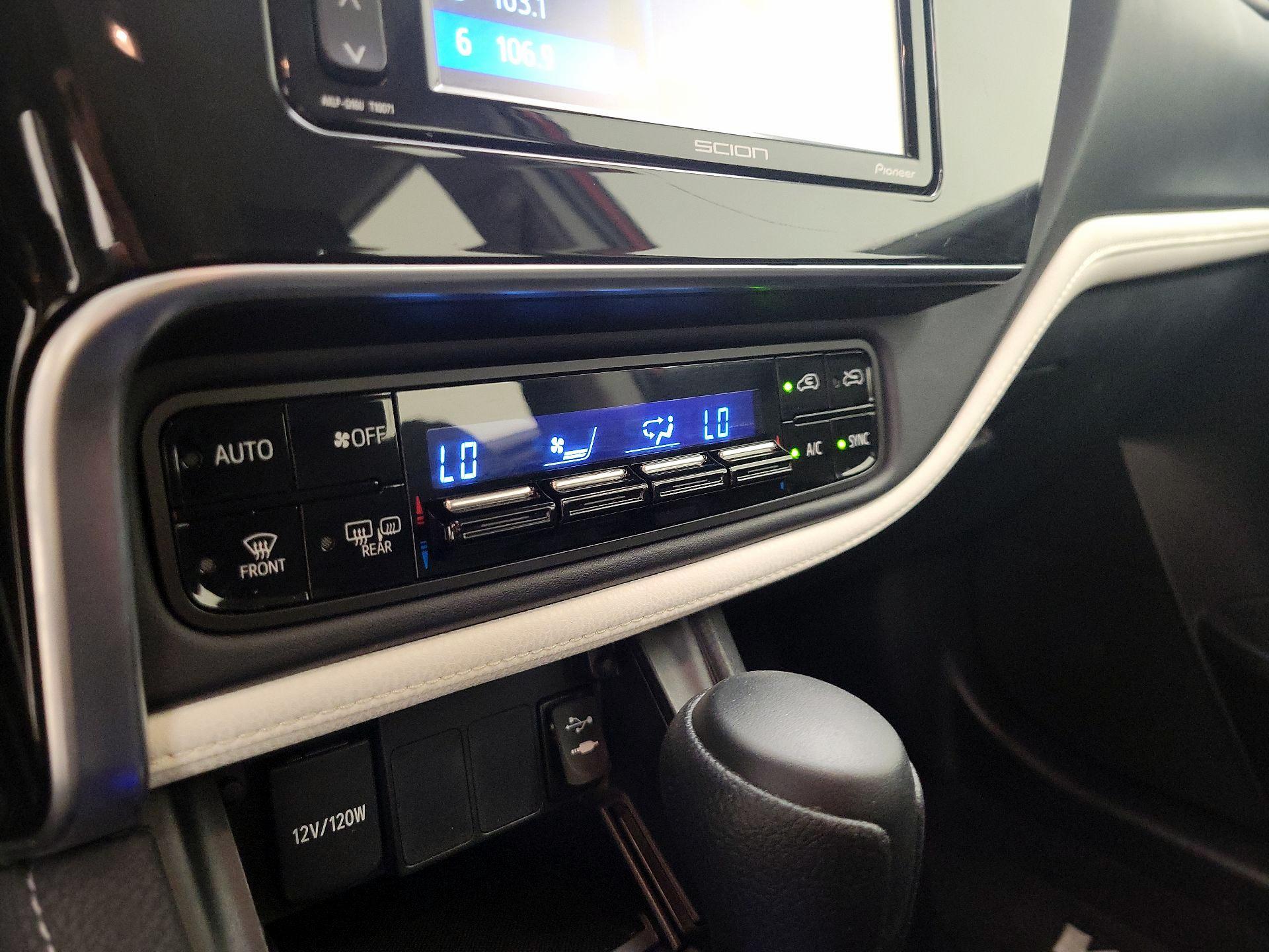 Thumbnail: 2016 Scion iM - 16