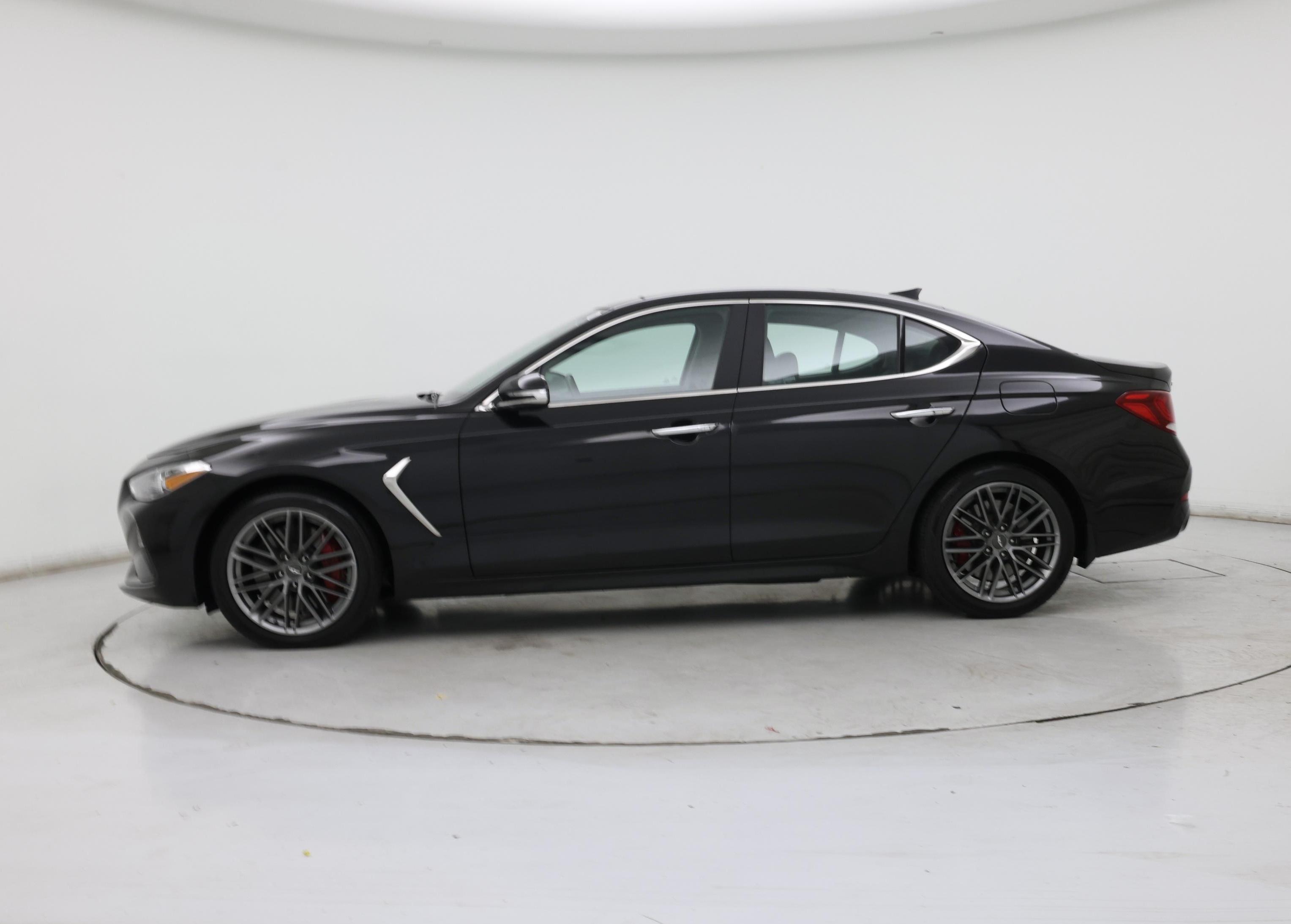 Thumbnail: 2019 Genesis G70 - 3