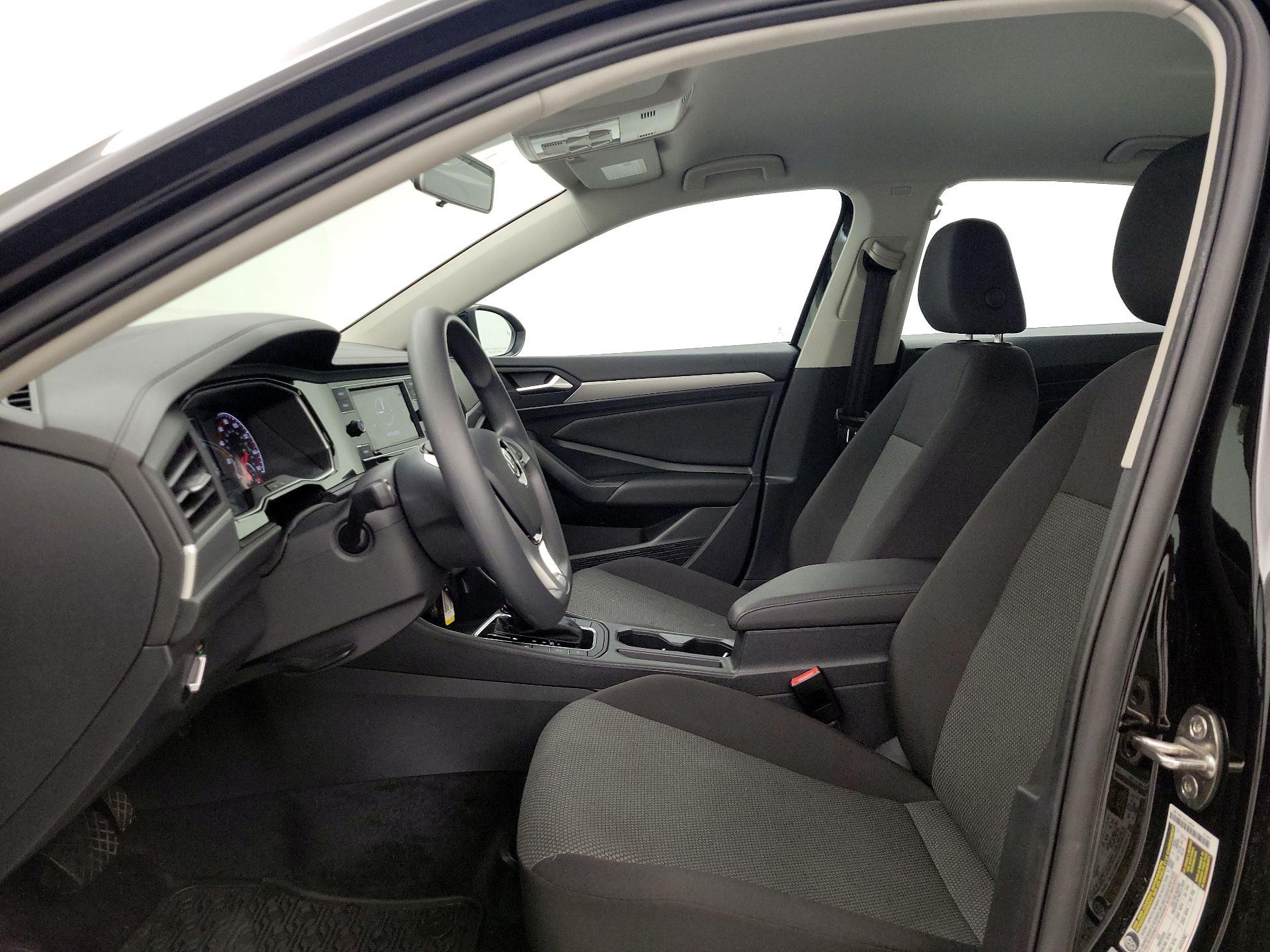 Thumbnail: 2021 Volkswagen Jetta - 11