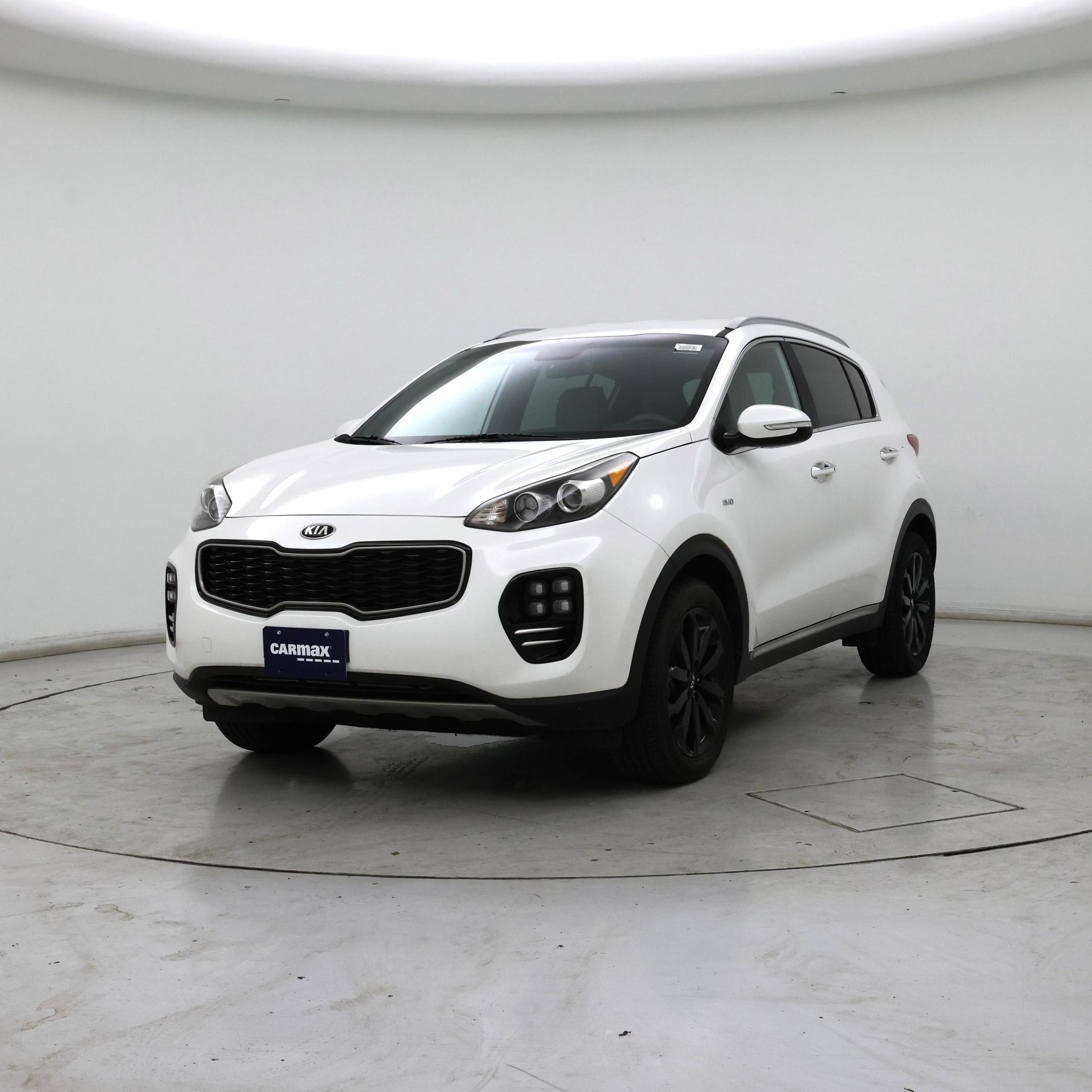 Thumbnail: 2019 Kia Sportage - 4
