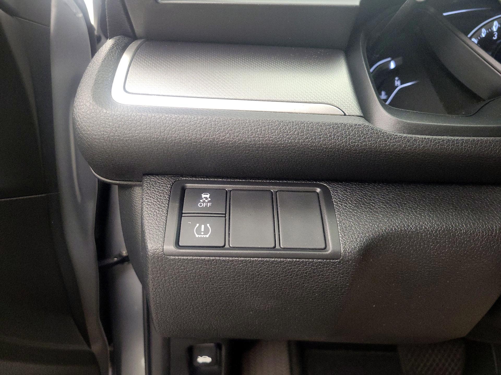 Thumbnail: 2016 Honda Civic - 13