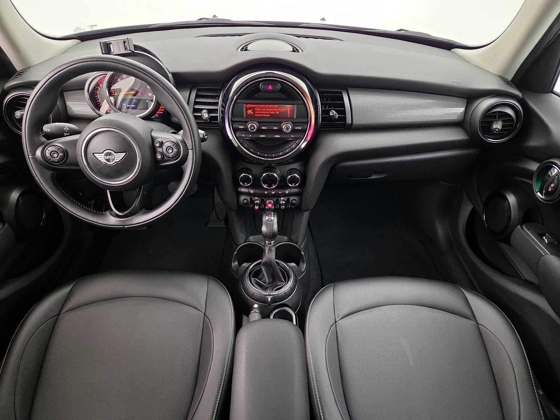 Thumbnail: 2015 MINI Cooper Hardtop - 9