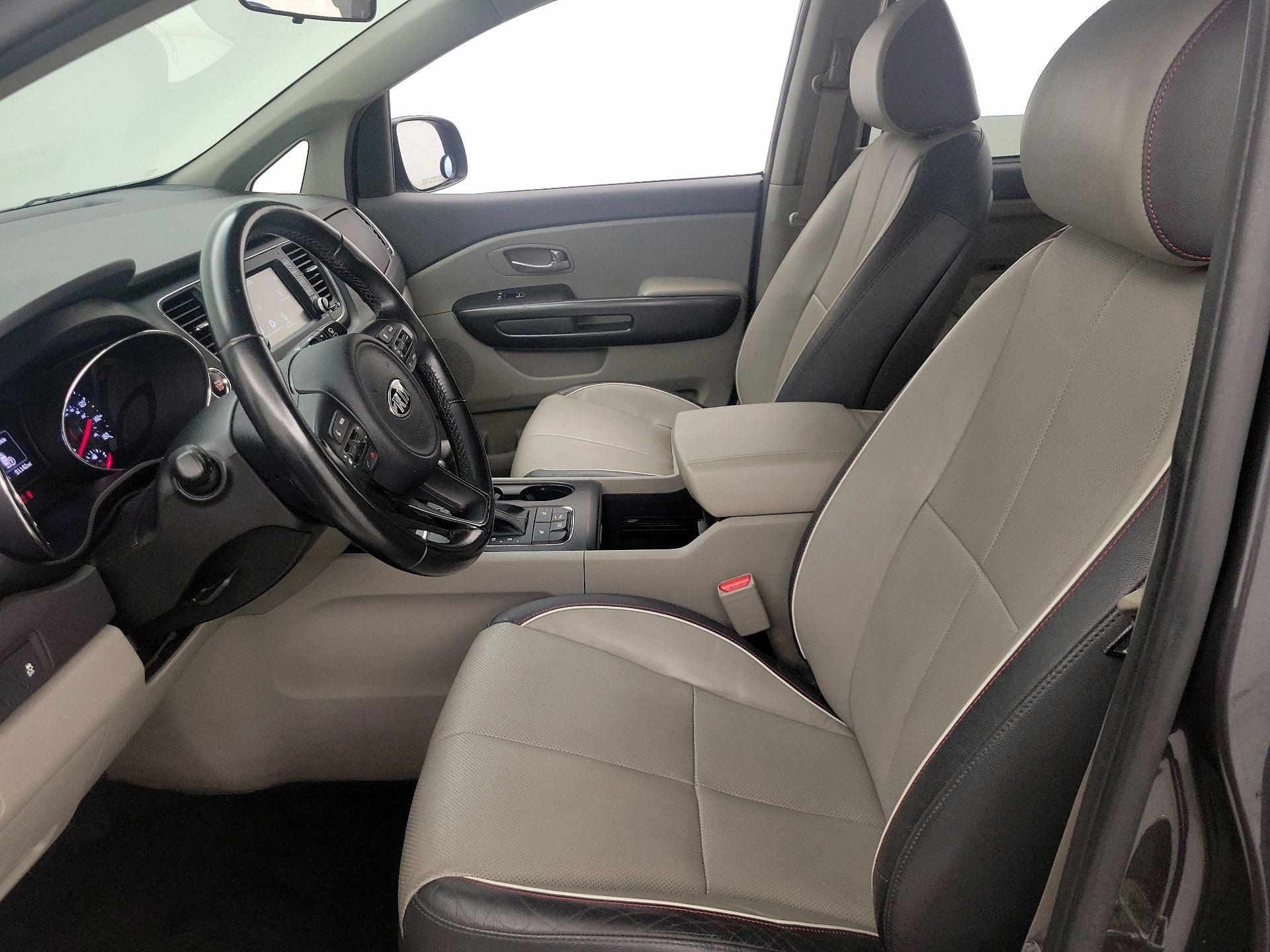 Thumbnail: 2018 Kia Sedona - 11