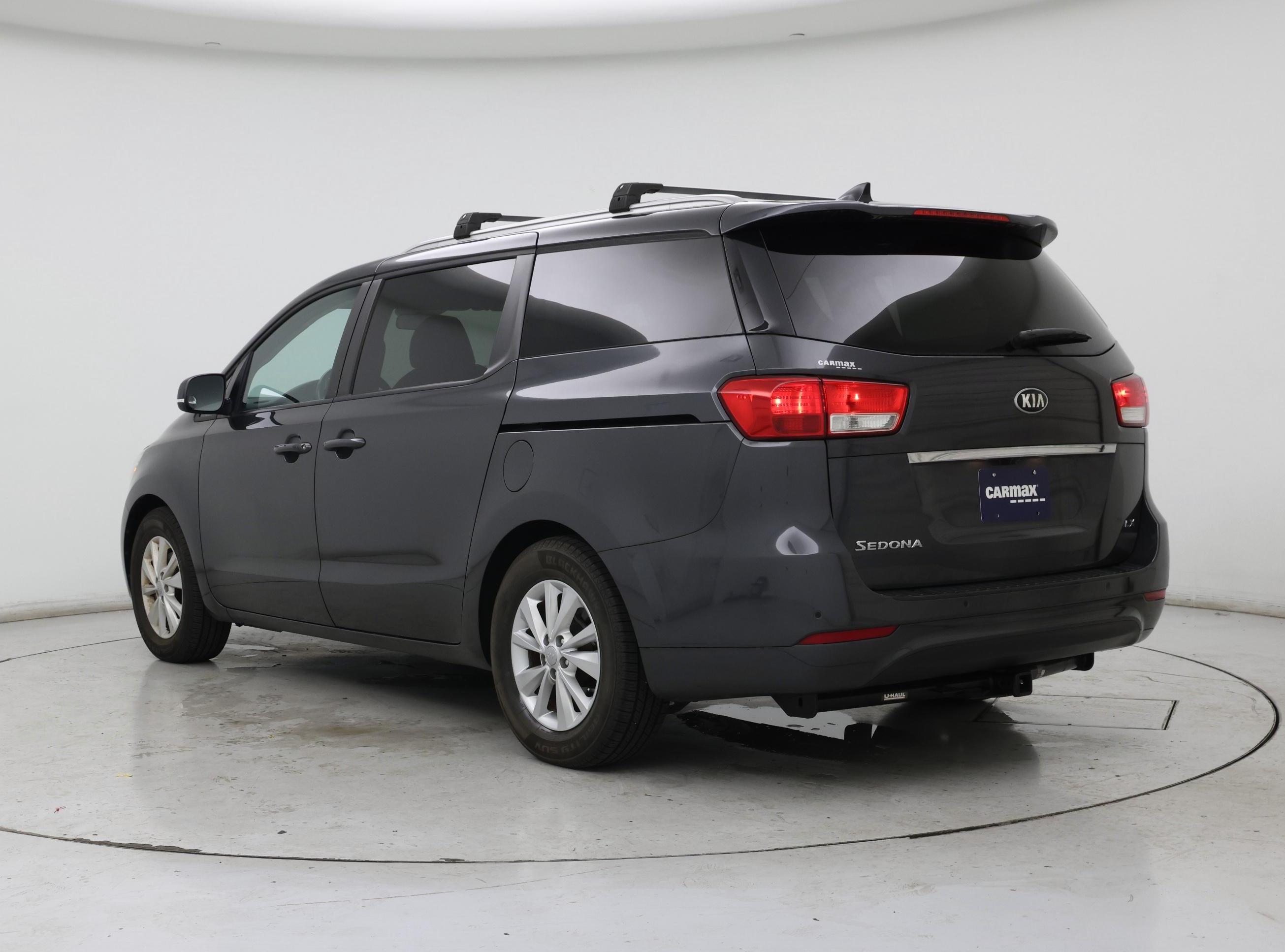 Thumbnail: 2018 Kia Sedona - 2