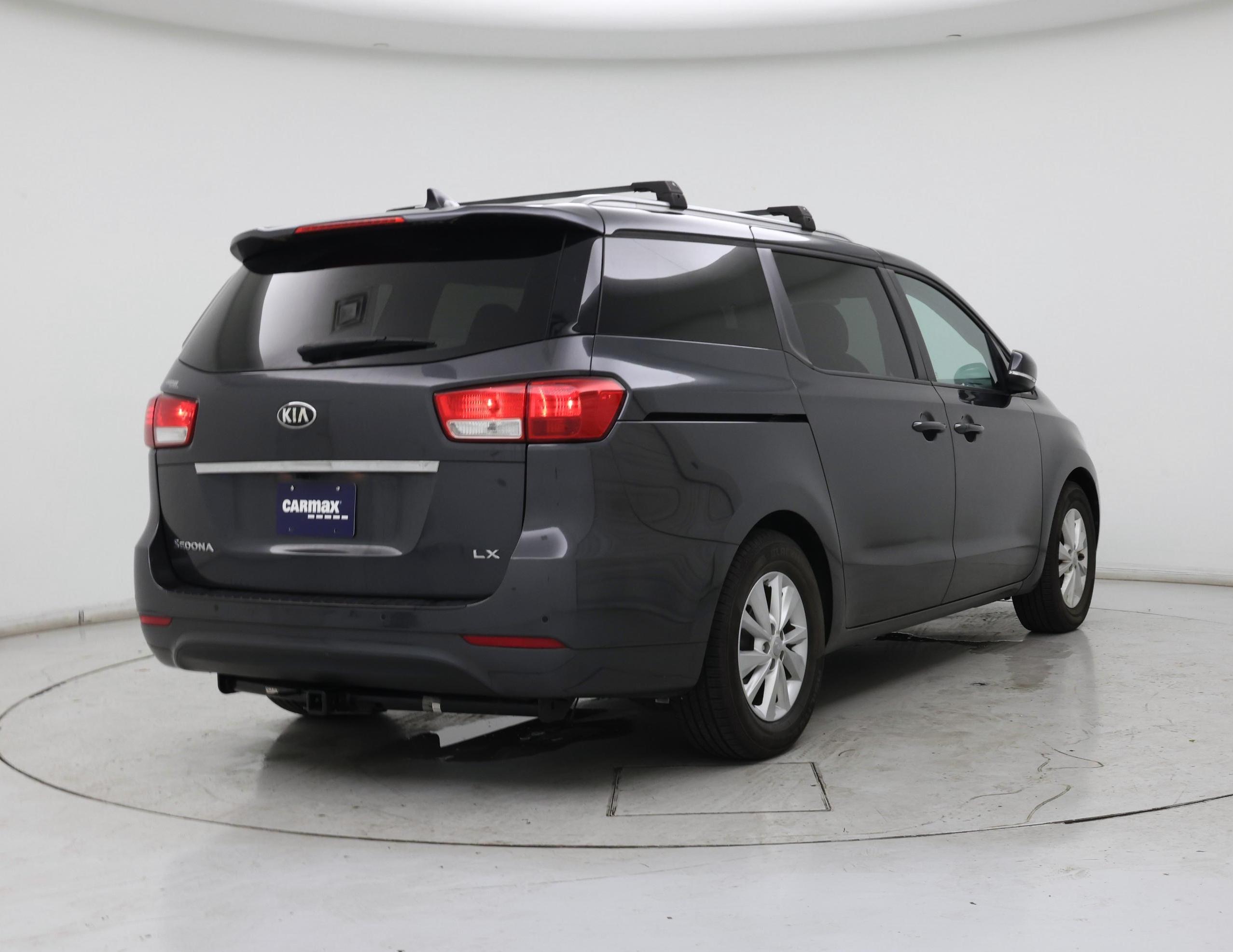 Thumbnail: 2018 Kia Sedona - 8