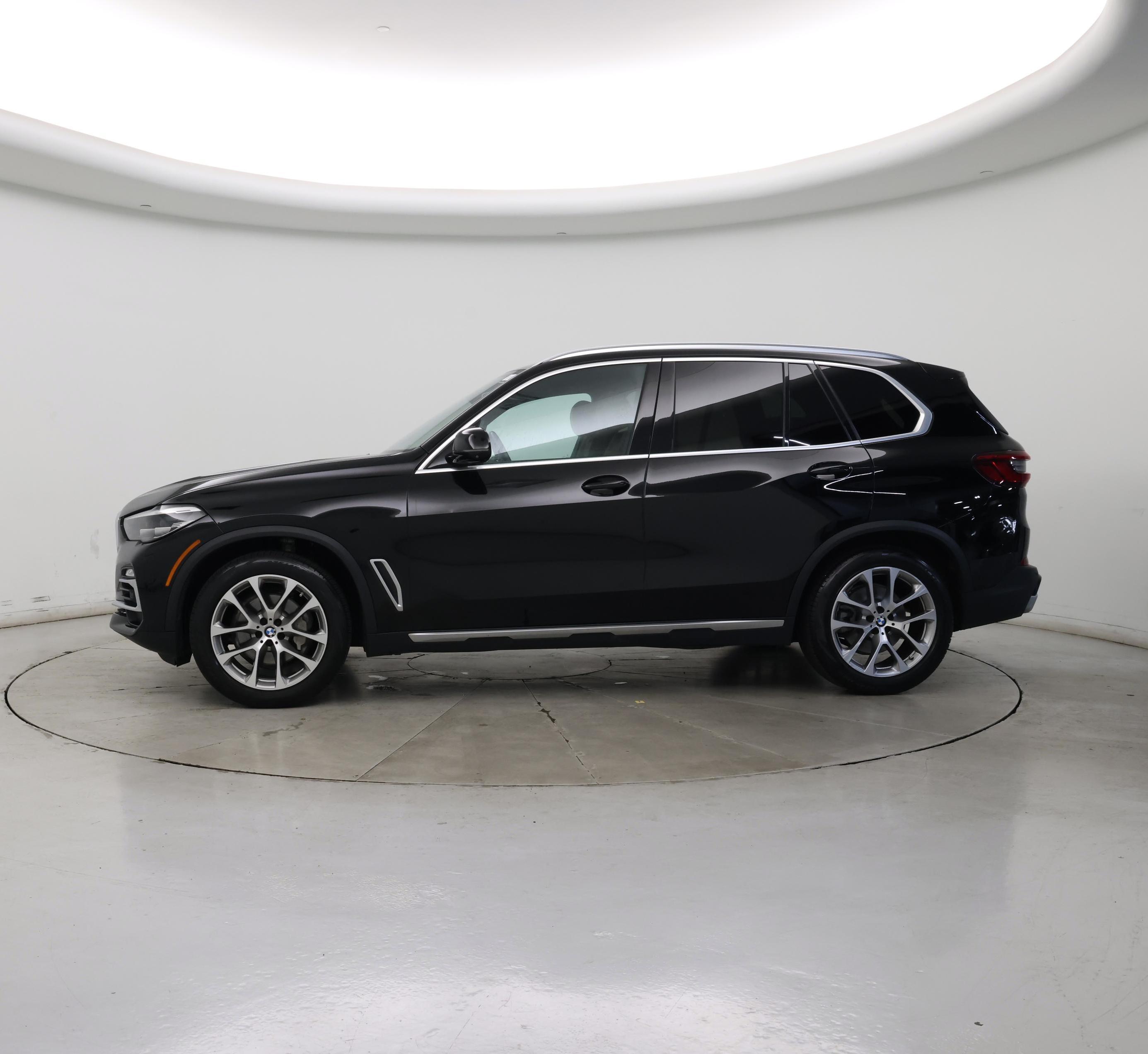 Thumbnail: 2020 BMW X5 - 3