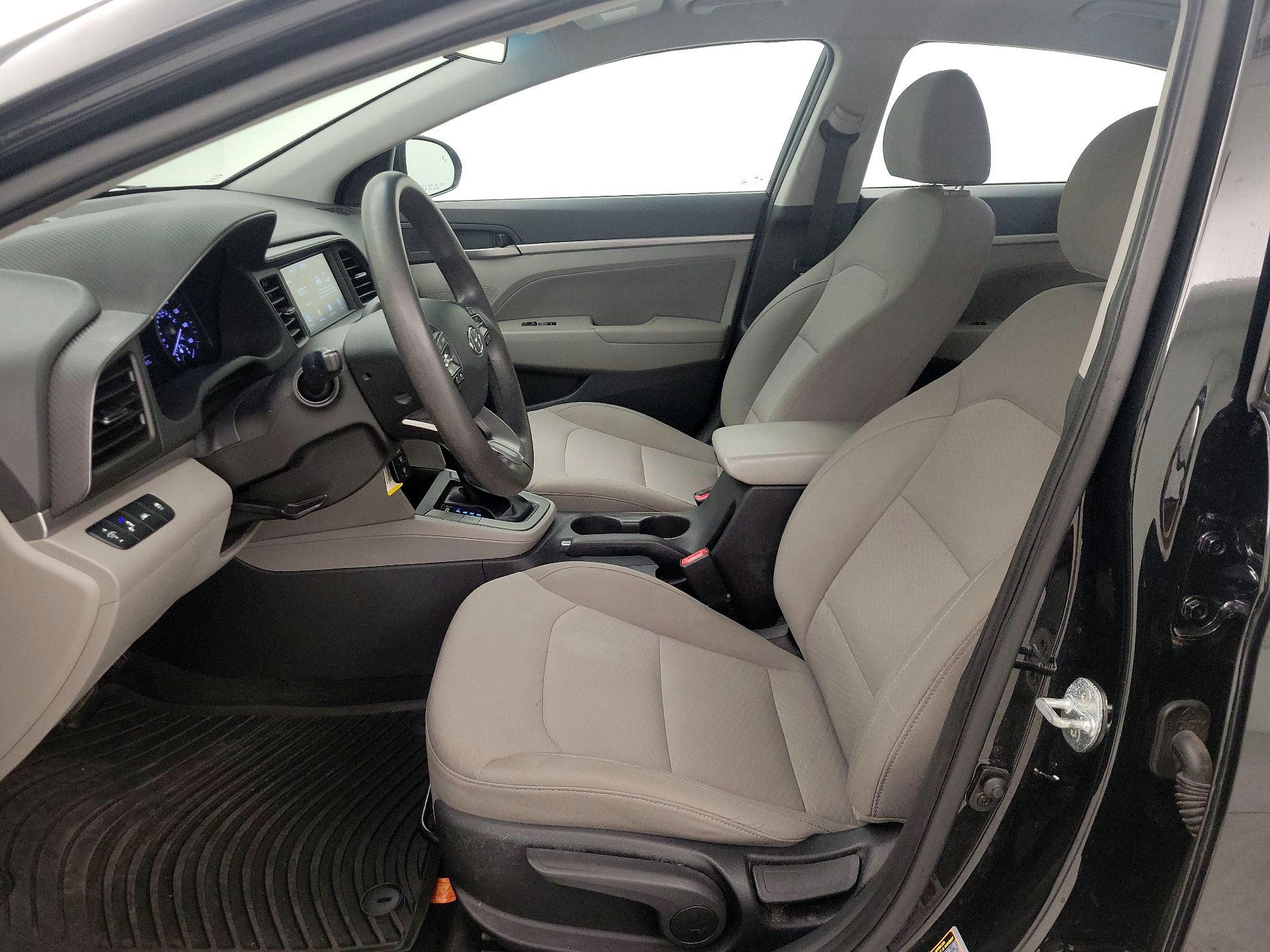 Thumbnail: 2020 Hyundai Elantra - 11