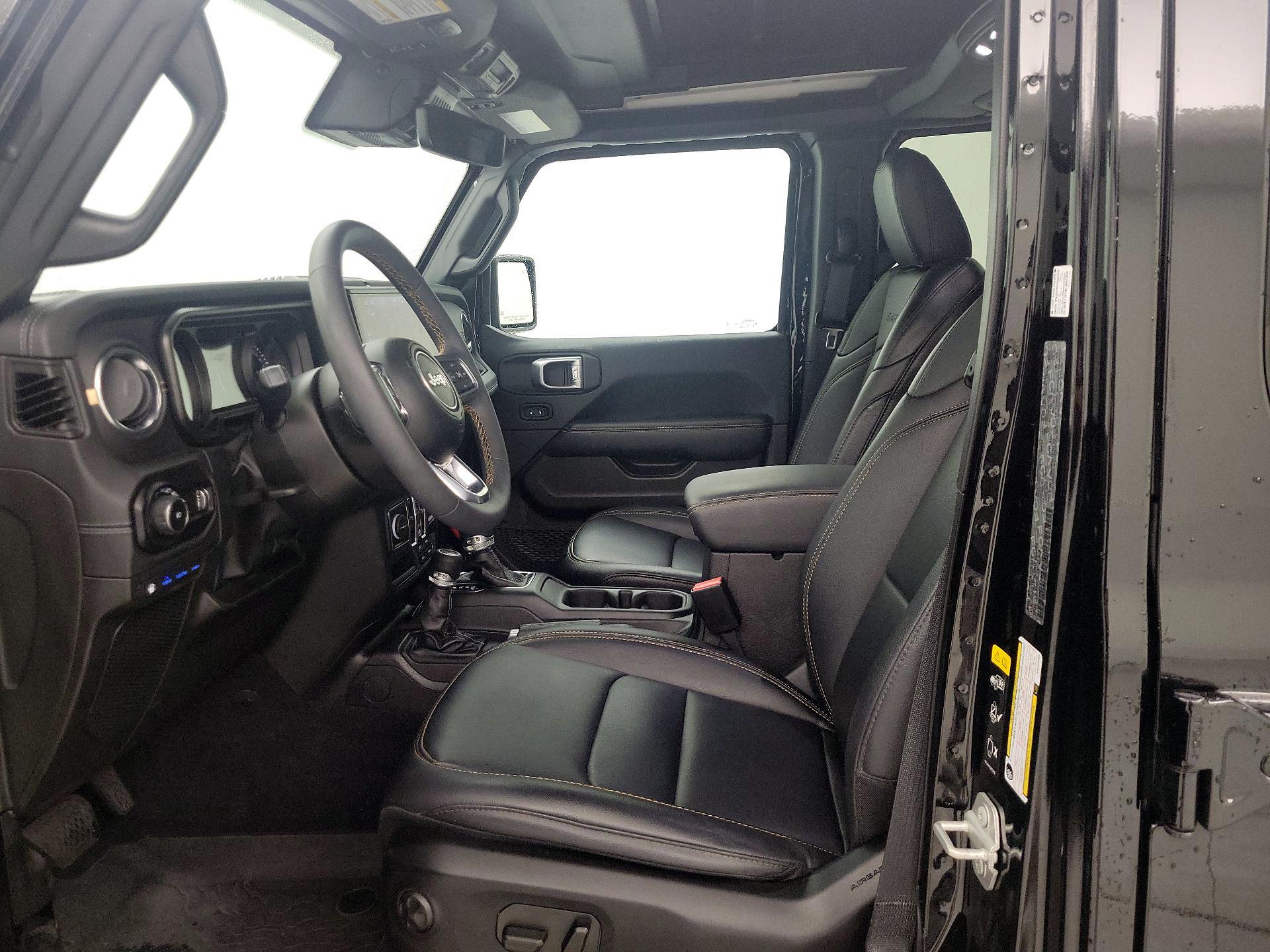 Thumbnail: 2024 Jeep Wrangler - 11
