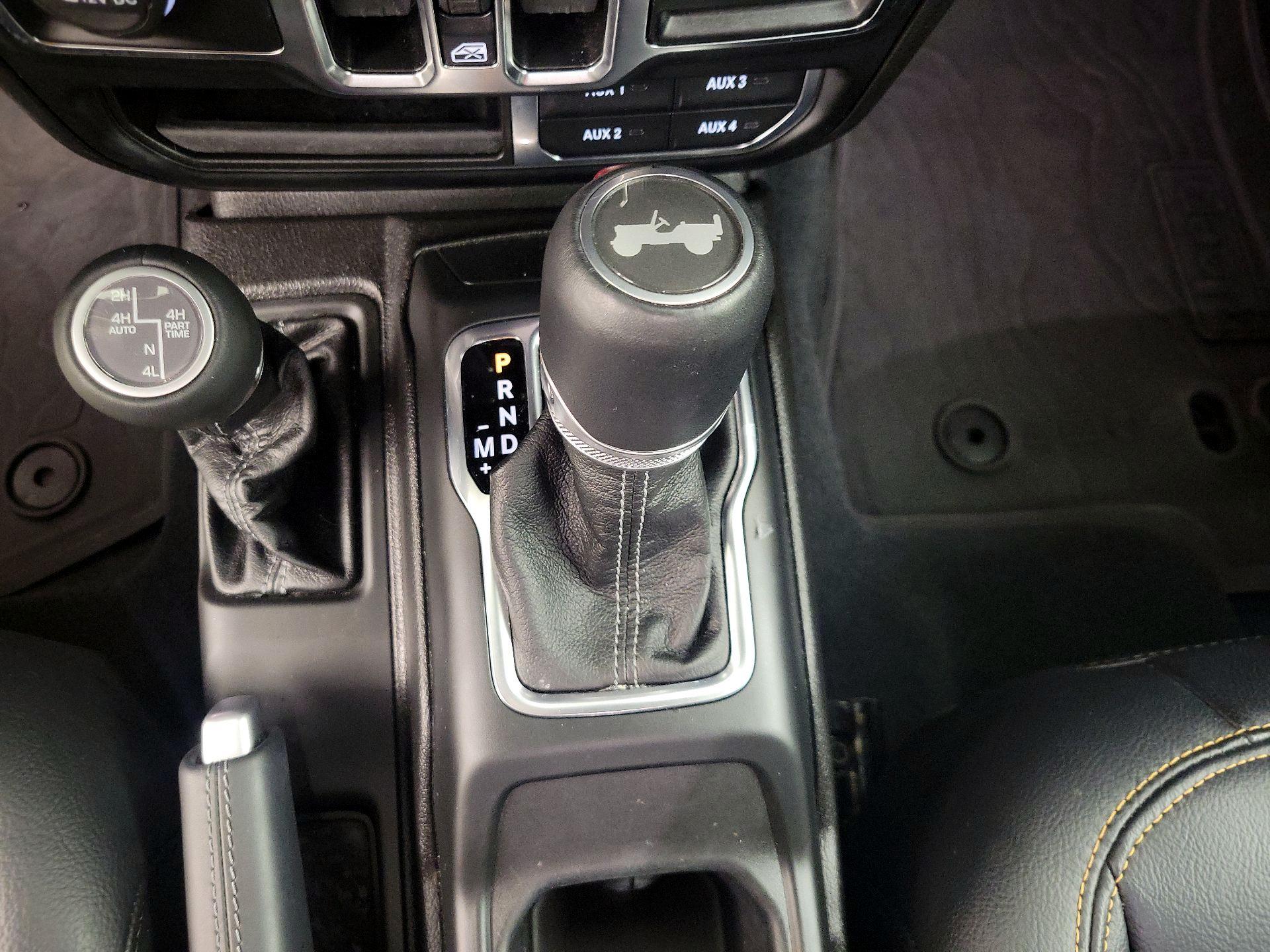 Thumbnail: 2024 Jeep Wrangler - 18