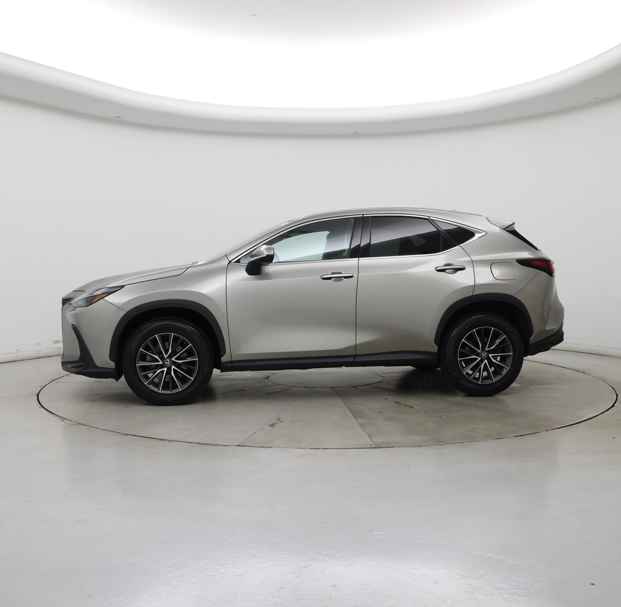 Thumbnail: 2022 Lexus NX - 3