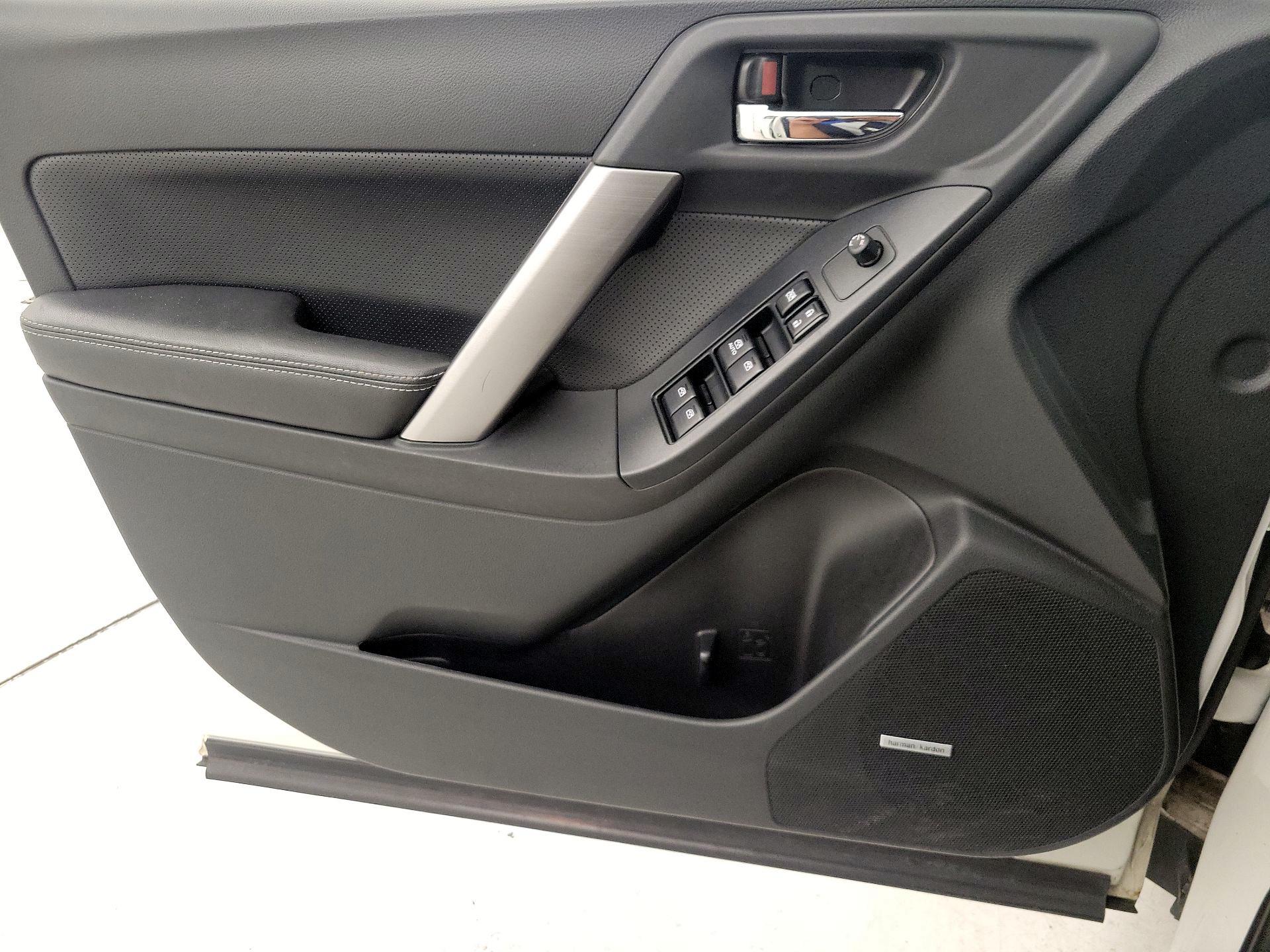 Thumbnail: 2015 Subaru Forester - 12