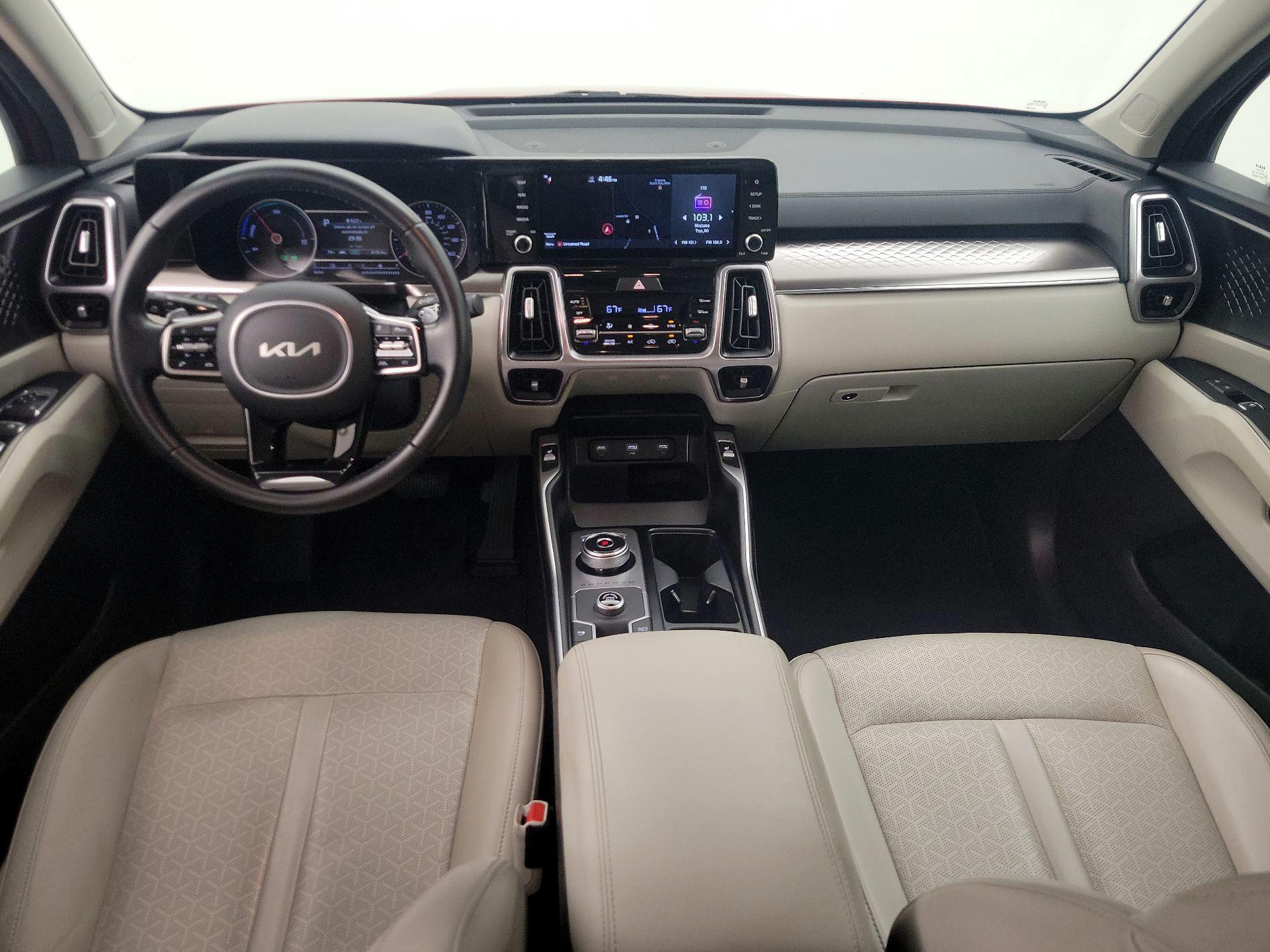 Thumbnail: 2022 Kia Sorento - 9