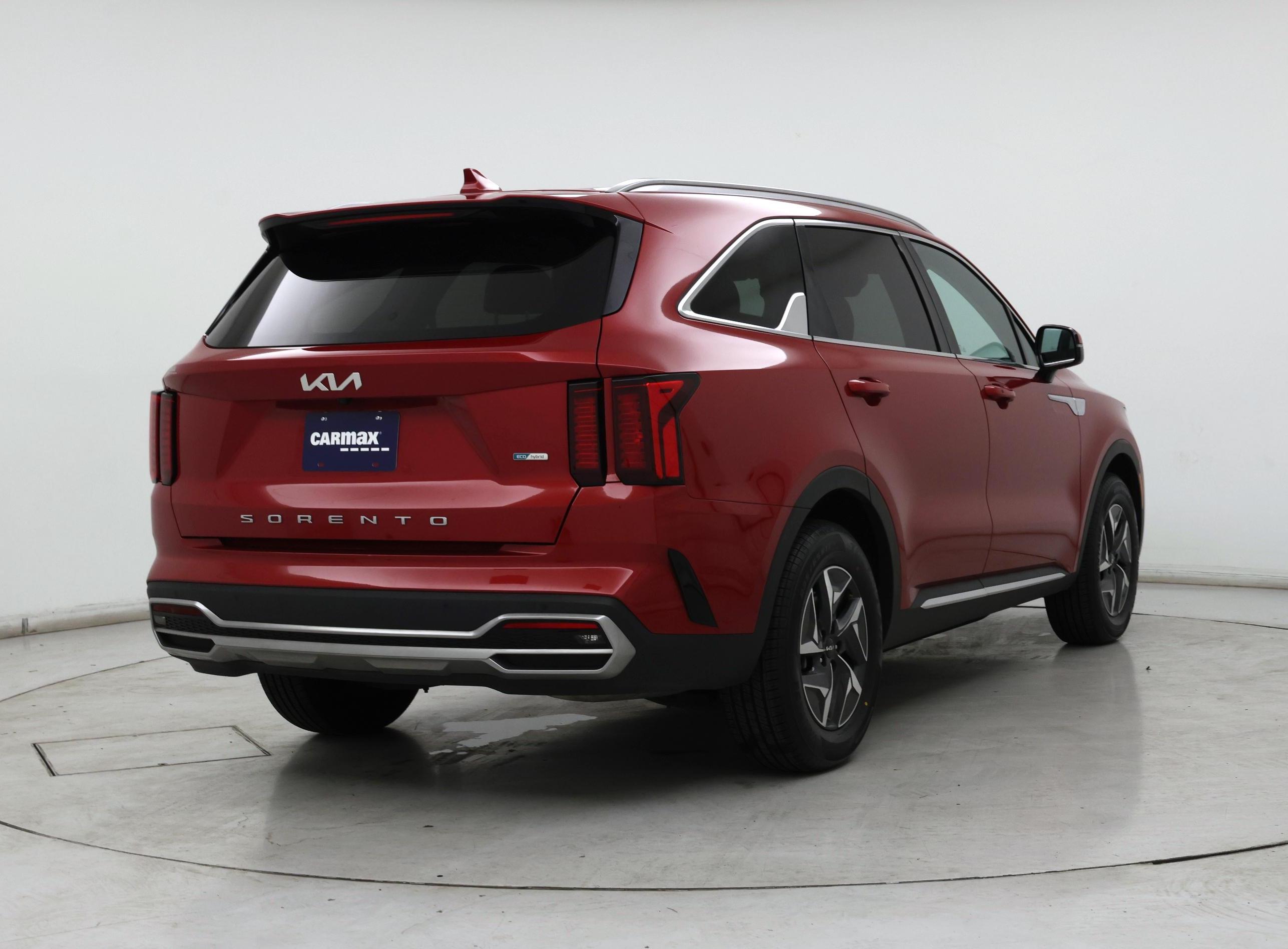 Thumbnail: 2022 Kia Sorento - 8