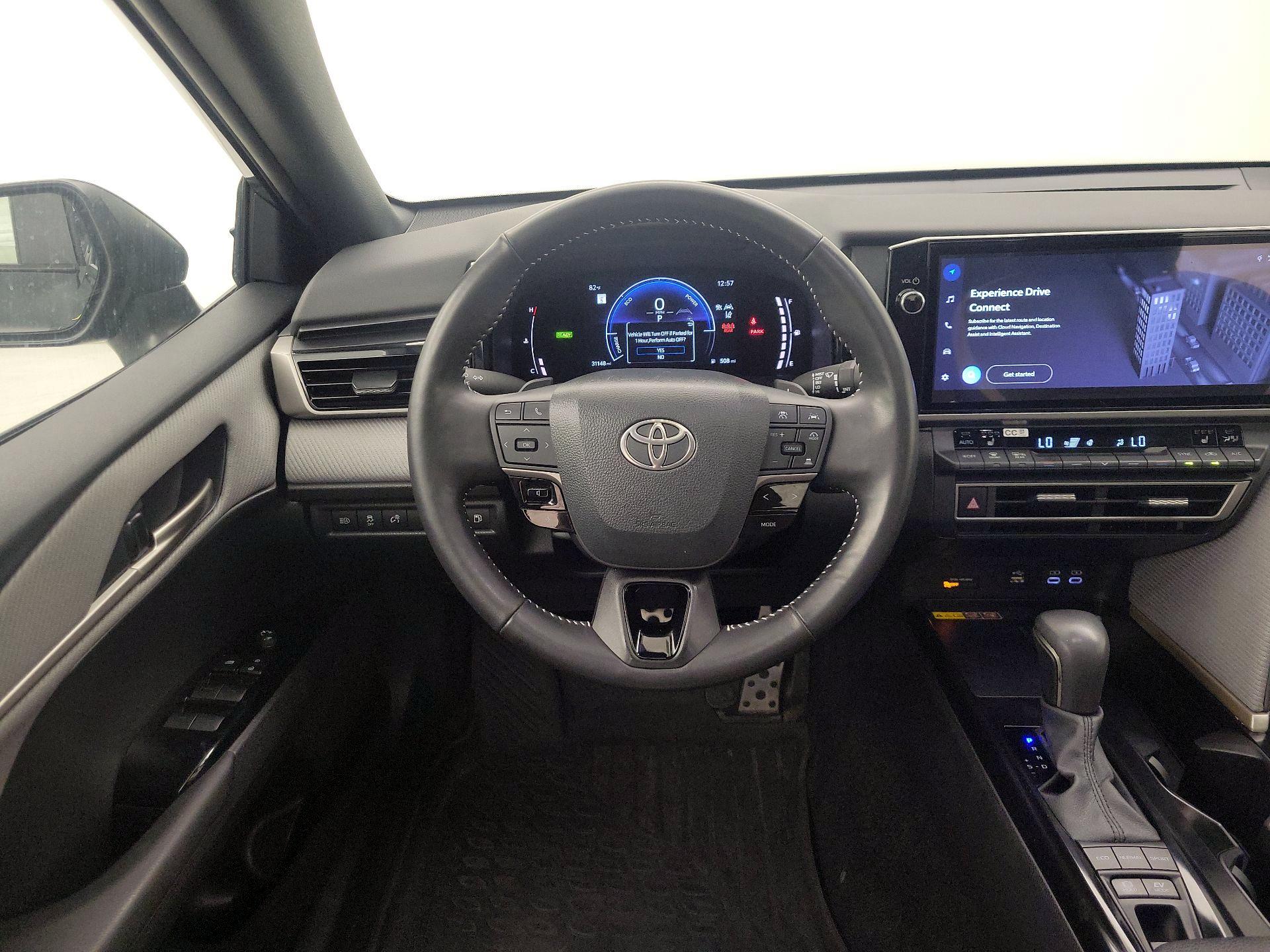 Thumbnail: 2025 Toyota Camry - 10