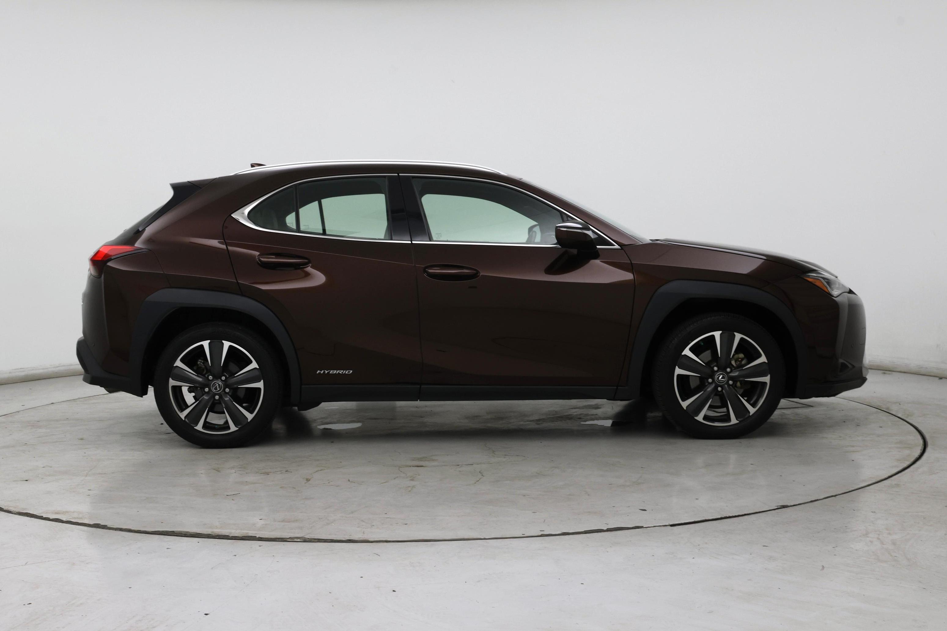 Thumbnail: 2020 Lexus UX - 7