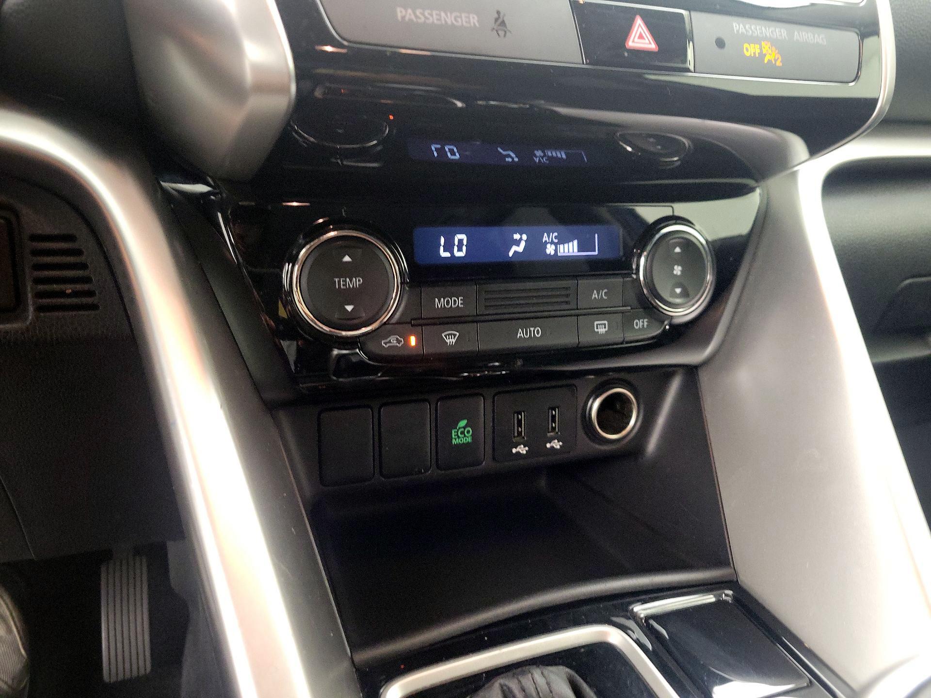 Thumbnail: 2018 Mitsubishi Eclipse Cross - 16